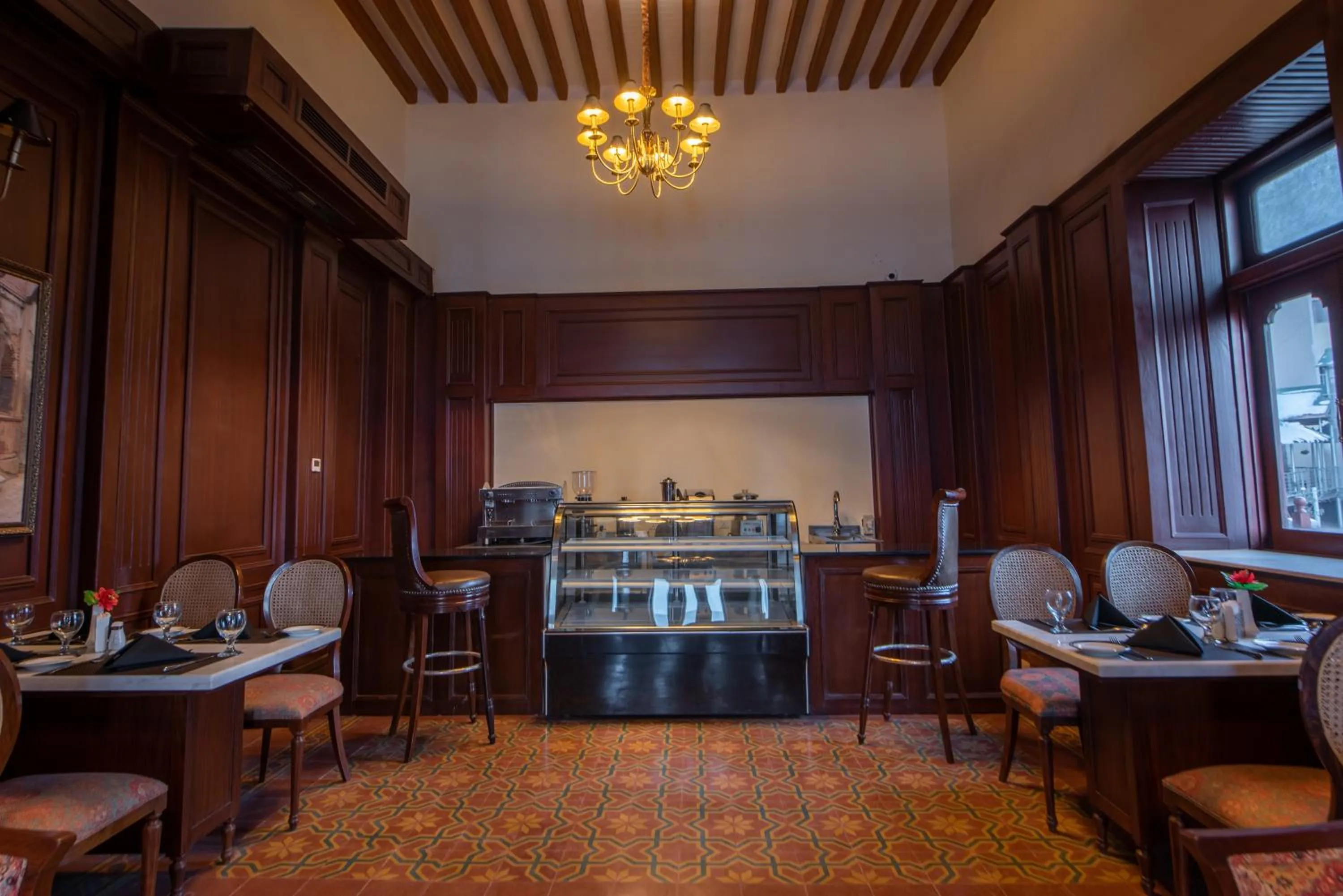 Restaurant/places to eat in Cecil by Pearl Continental