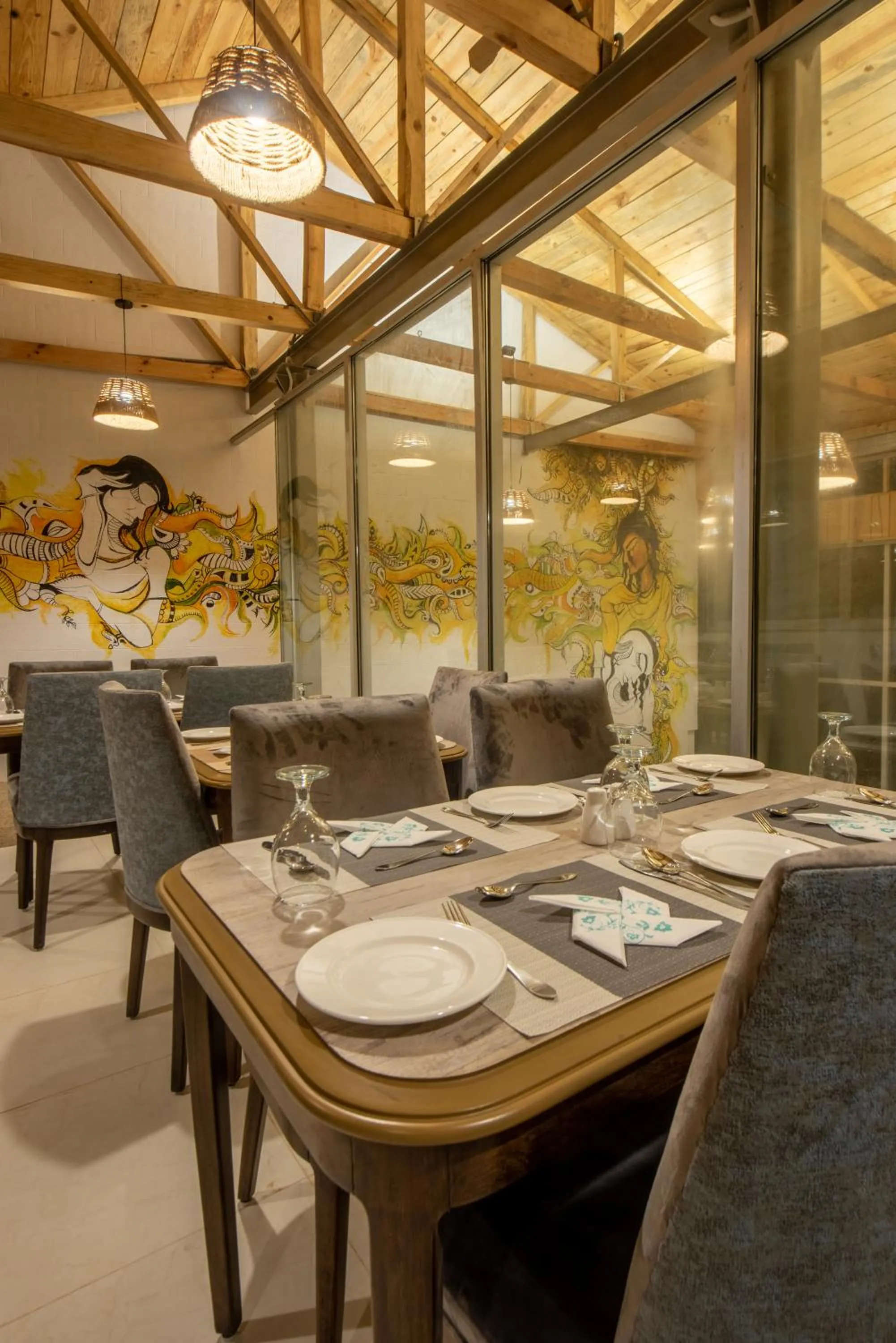 Restaurant/Places to Eat in Cecil Murree