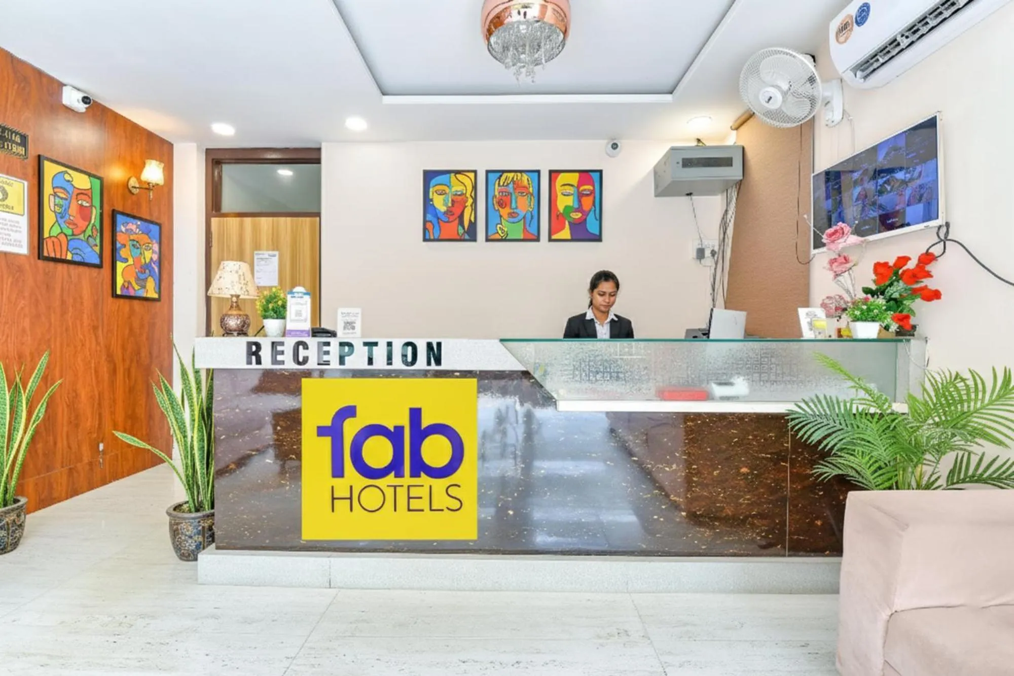 Lobby or reception in FabHotel Oxus