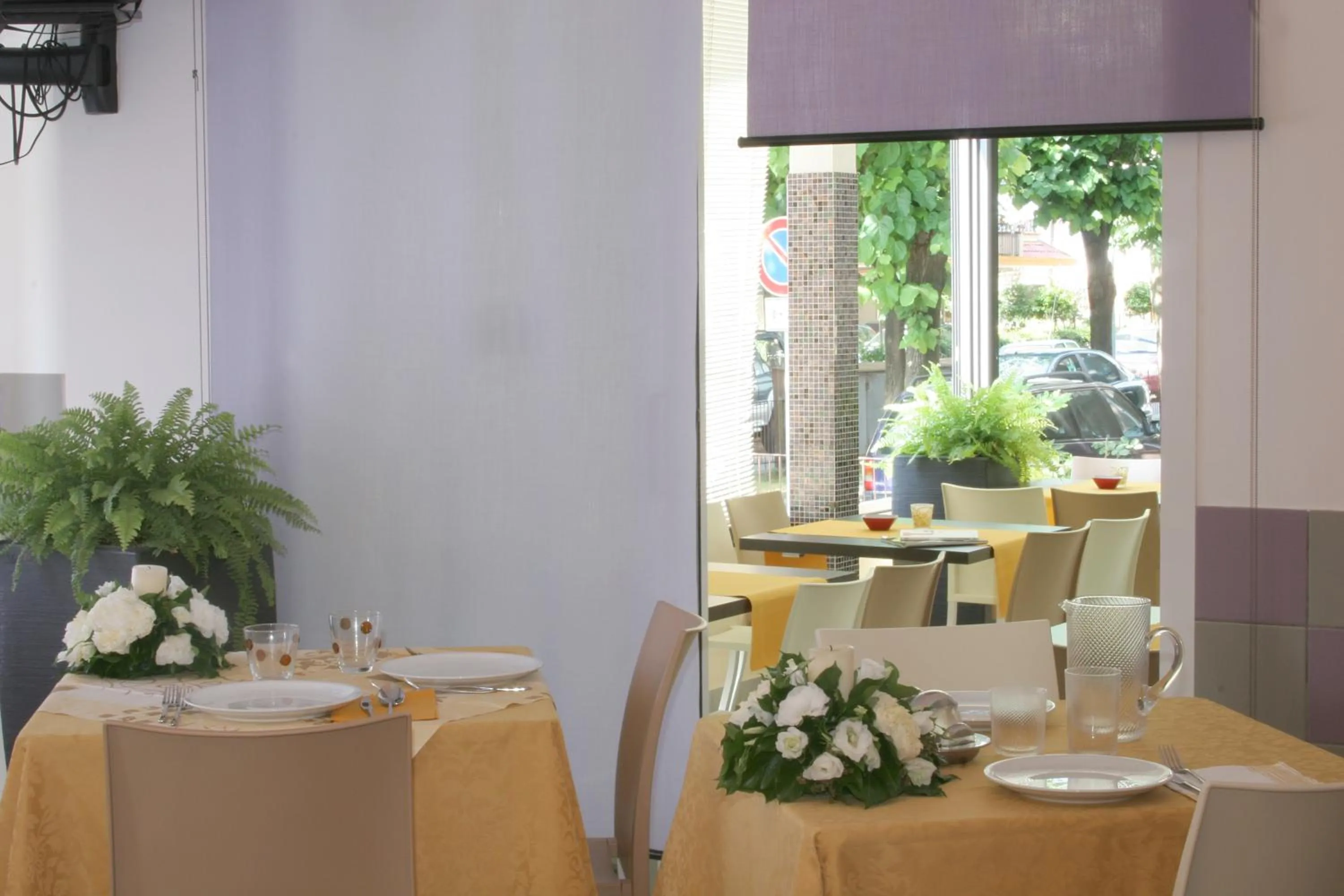 Restaurant/places to eat in Hotel Villa Rossi