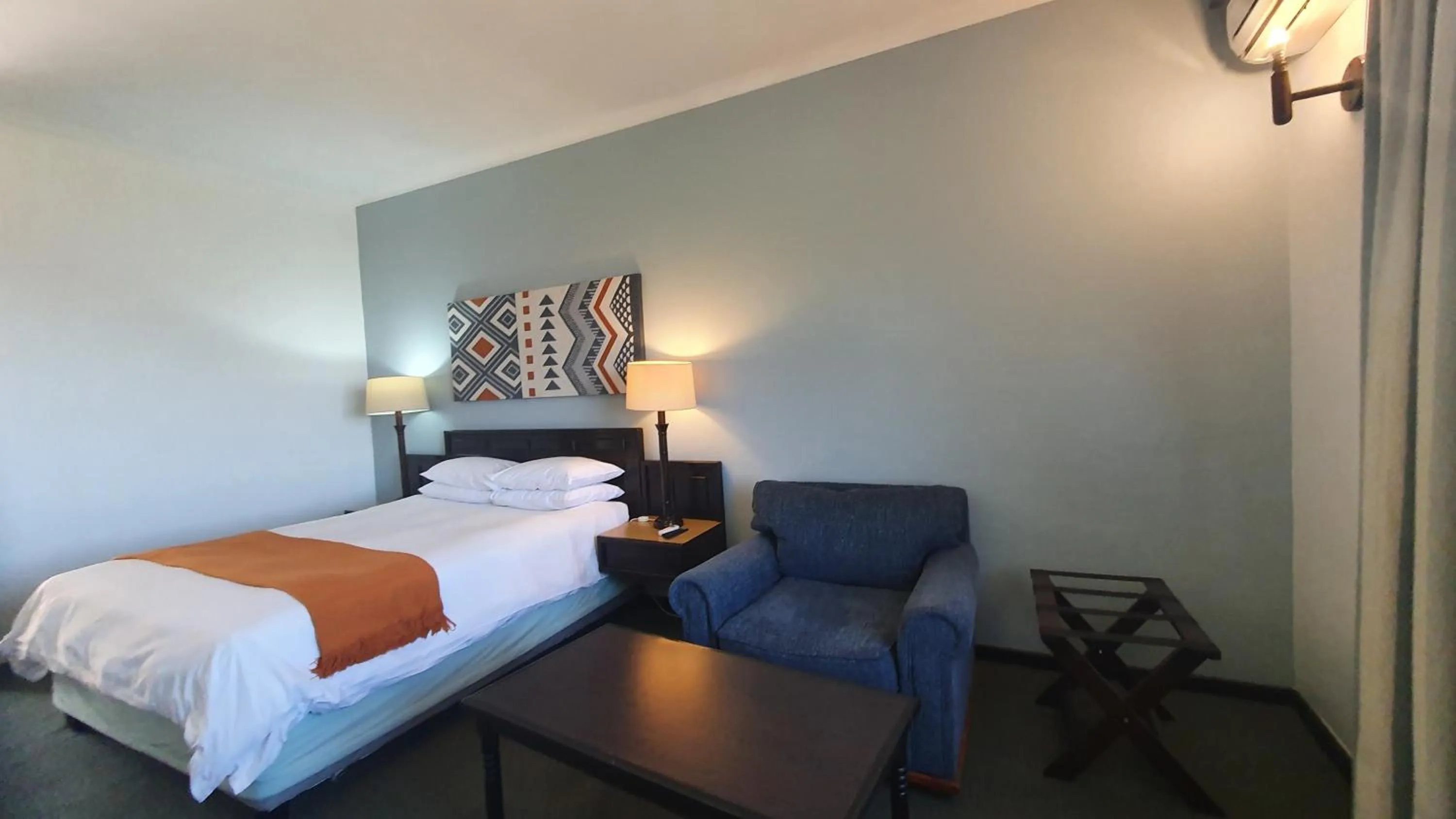 Bedroom in Mountain View International Hotel - Eswatini