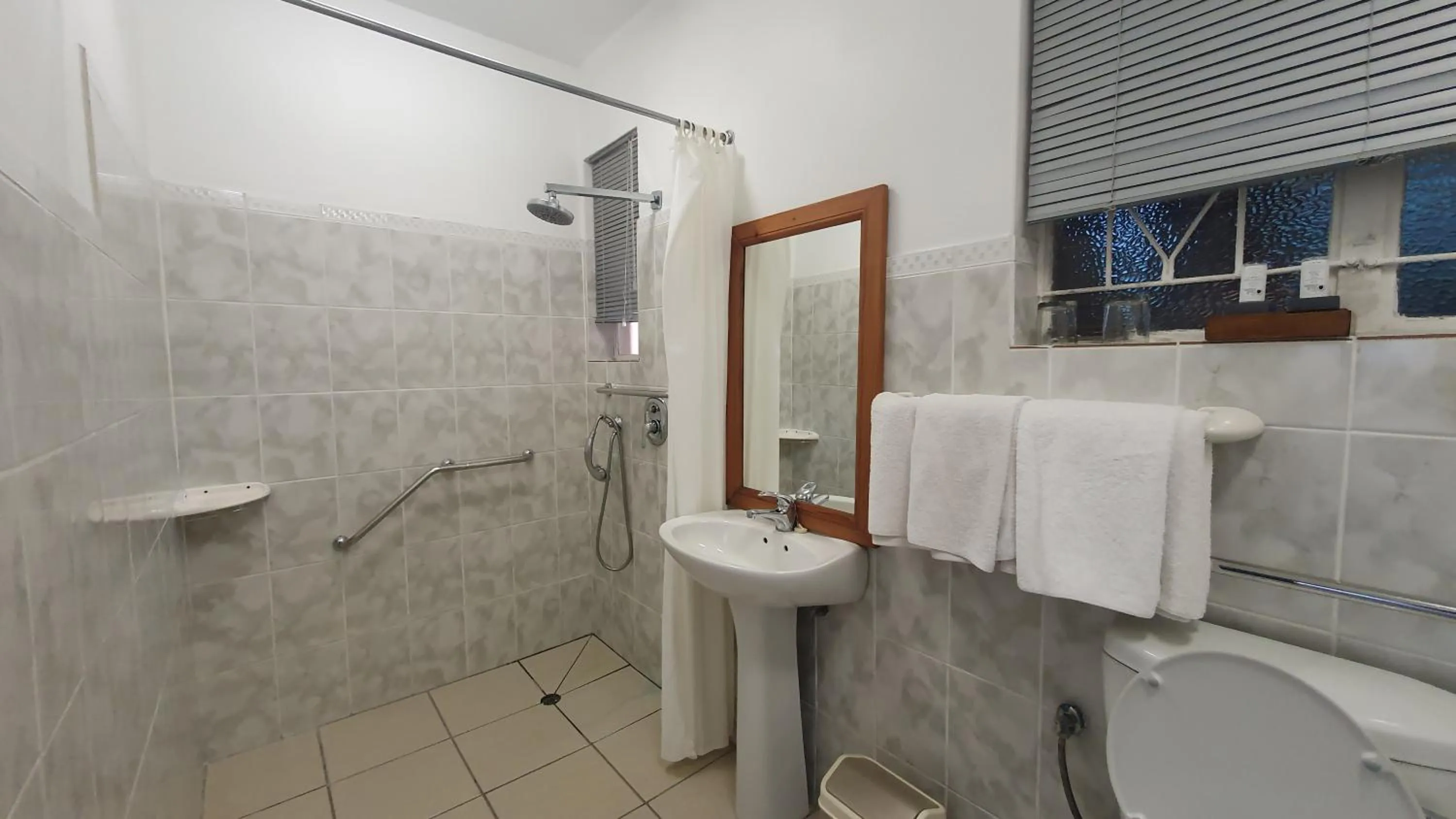 Bathroom in Mountain View International Hotel - Eswatini