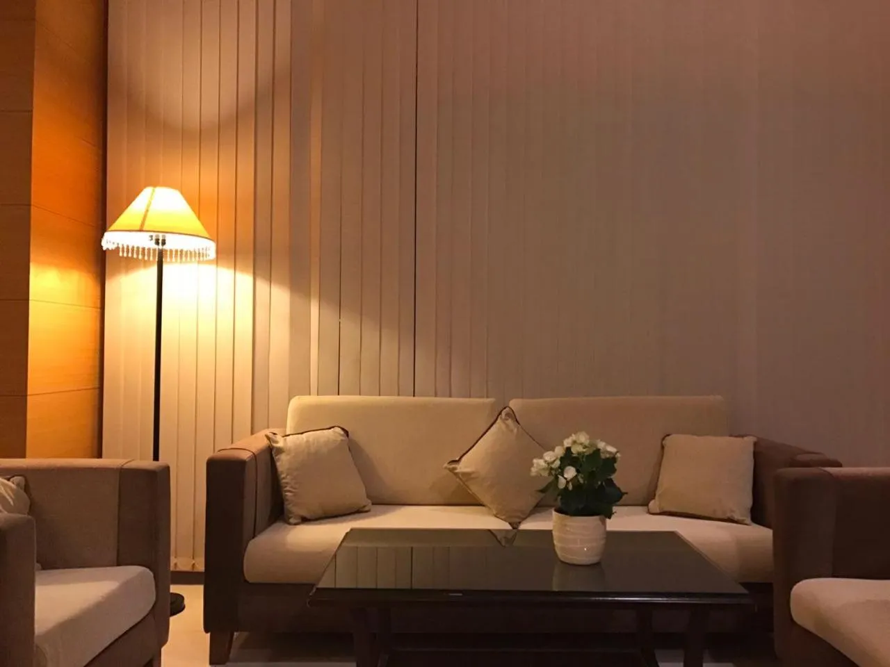 Lobby or reception in Suite Laguna Otel