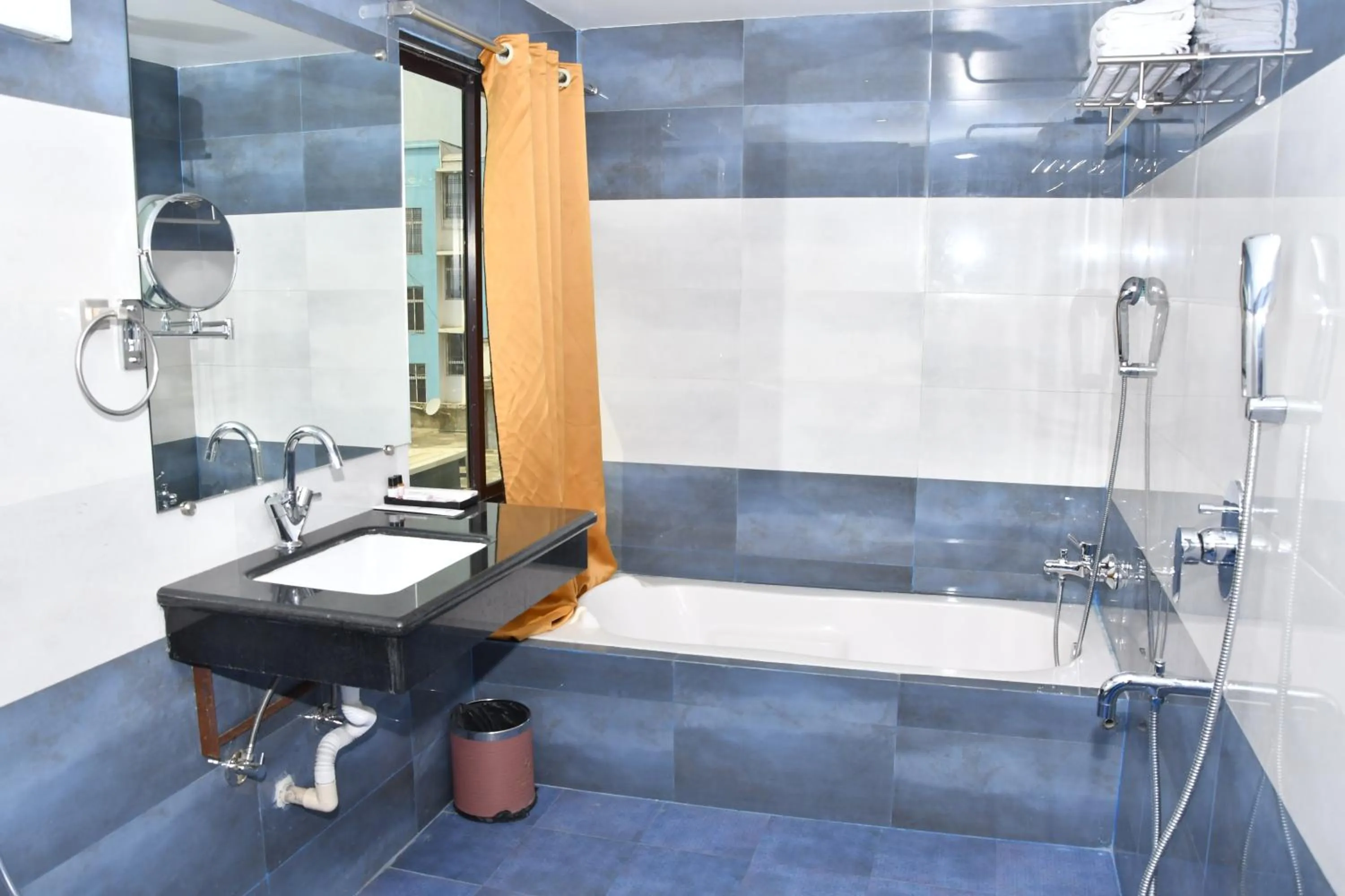 Shower in Chinmaye Inn