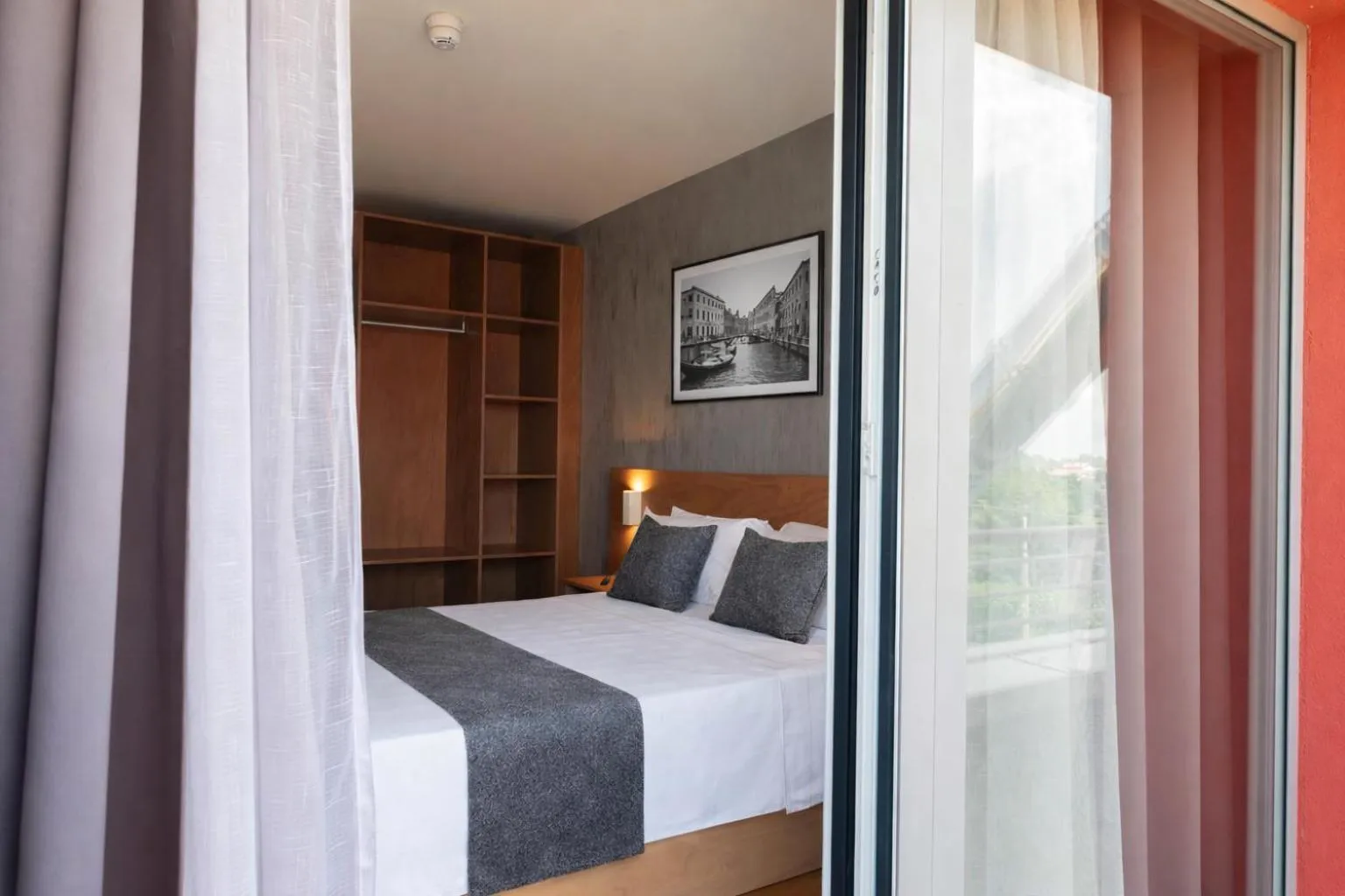 Bedroom, Bed in Torre Antica Venice Airport Hotel