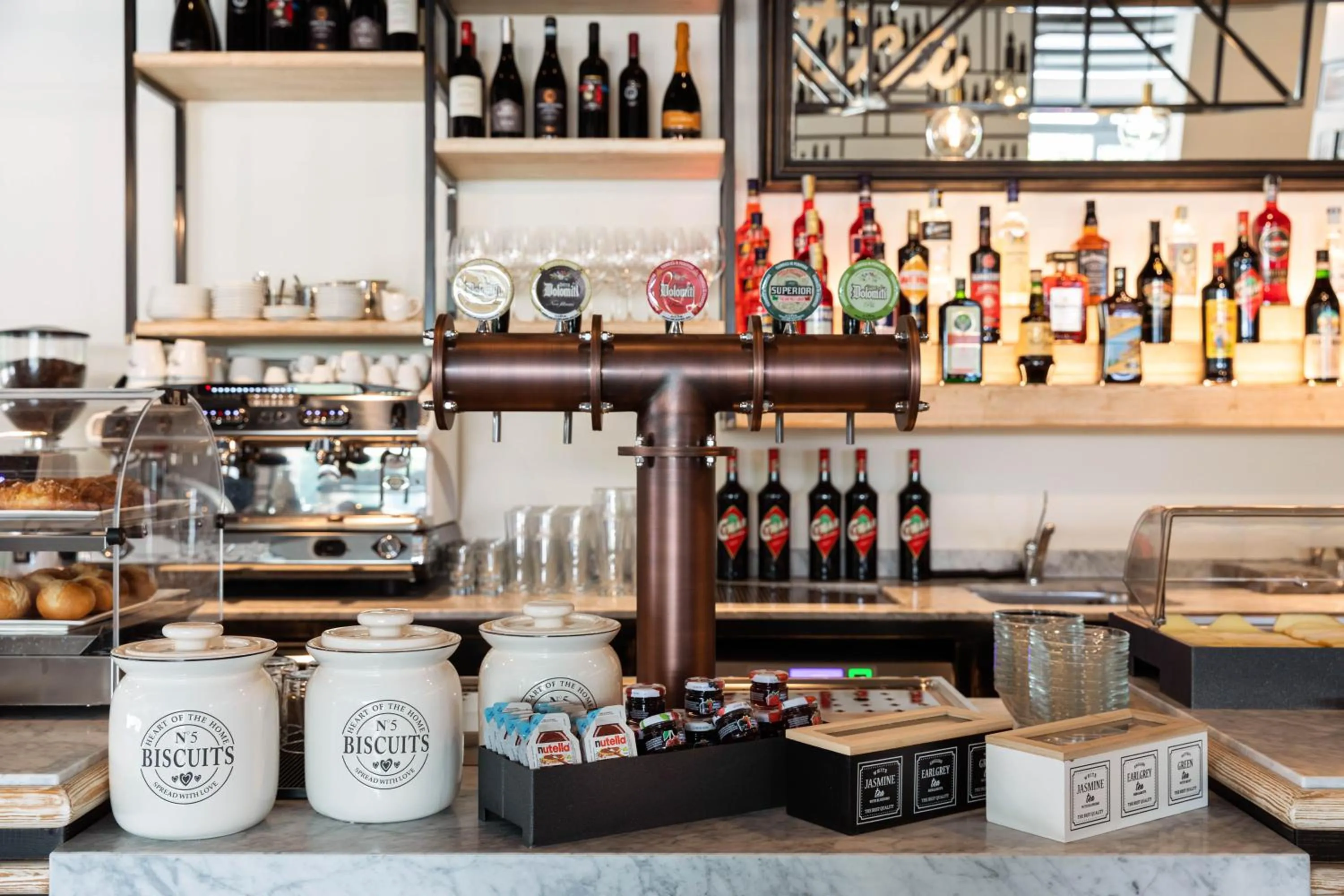 Food and drinks in Torre Antica Venice Airport Hotel