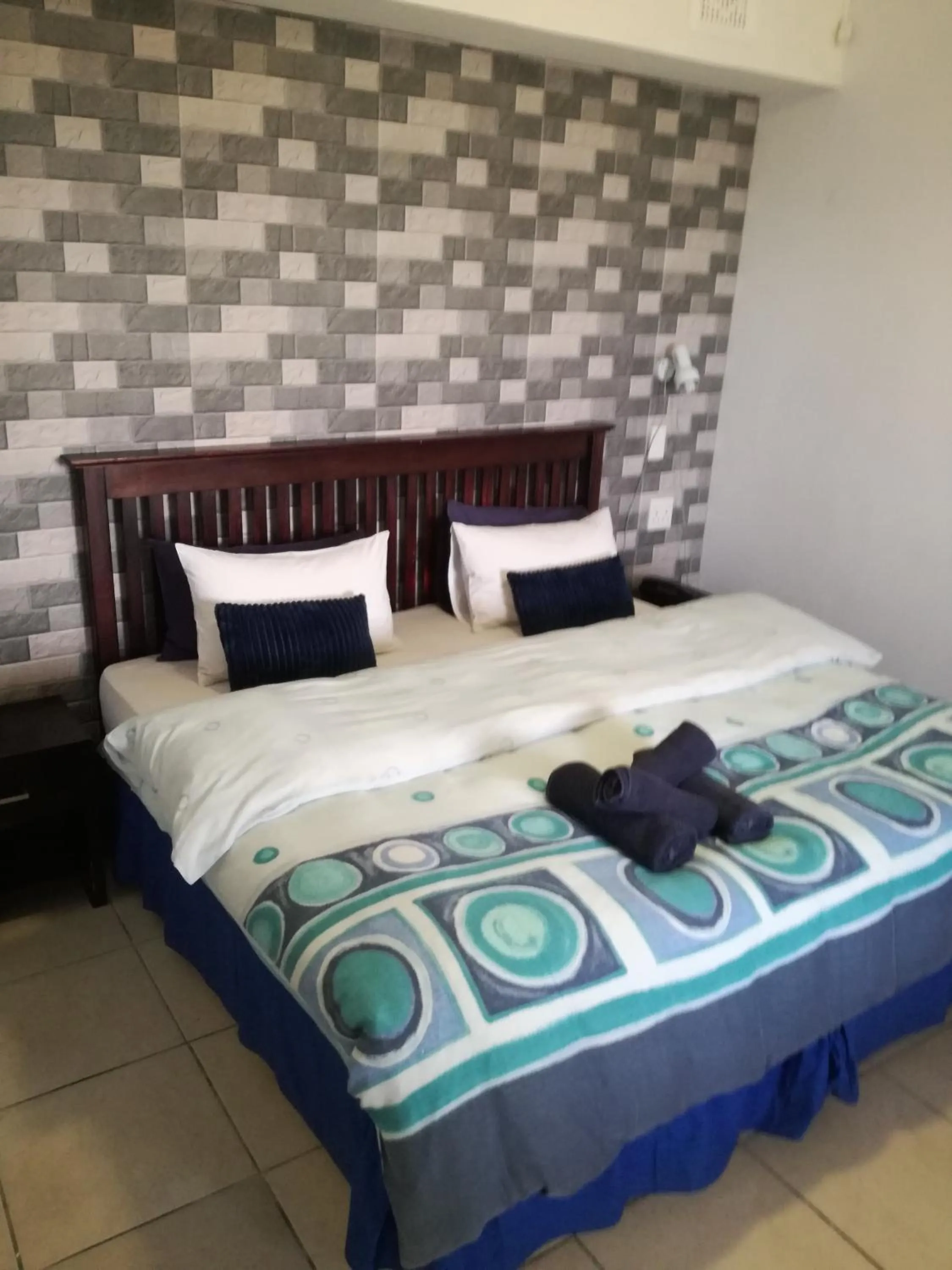 Bedroom, Bed in Dolphin Point B&B