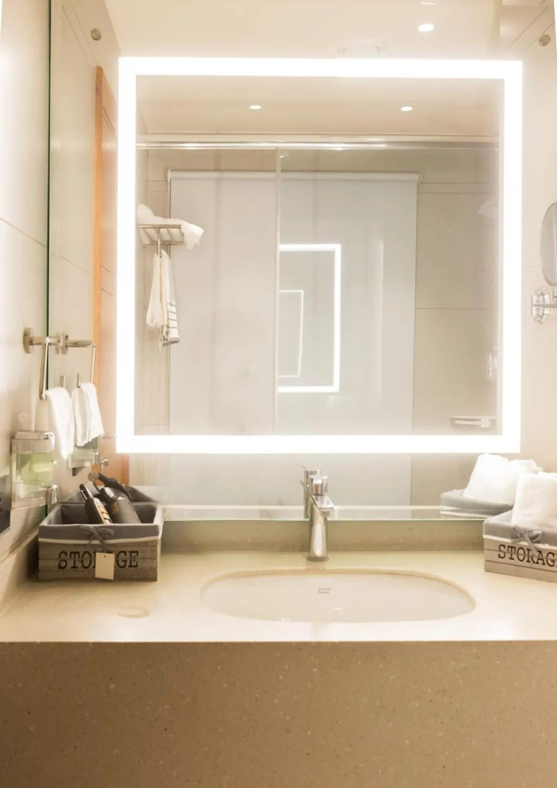 Bathroom in Clarks Inn Express Ludhiana