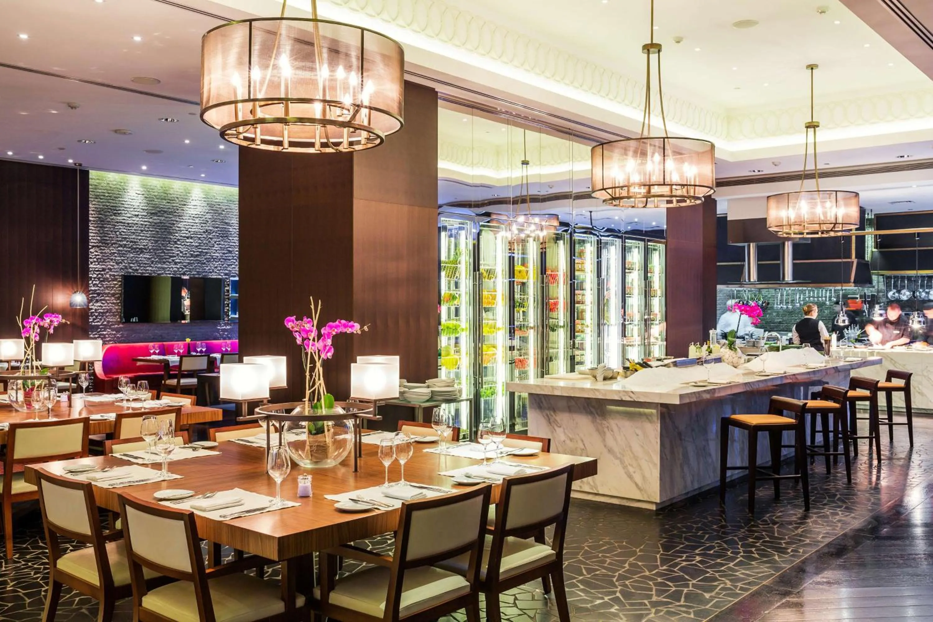 Restaurant/places to eat in Hilton Kyiv