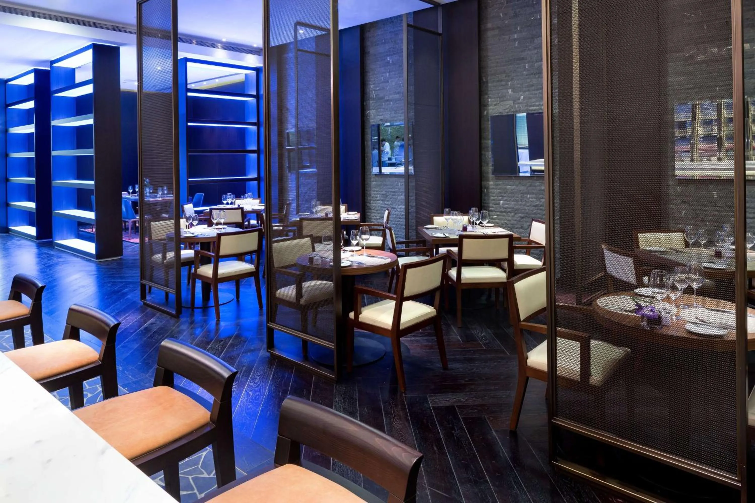 Restaurant/places to eat in Hilton Kyiv