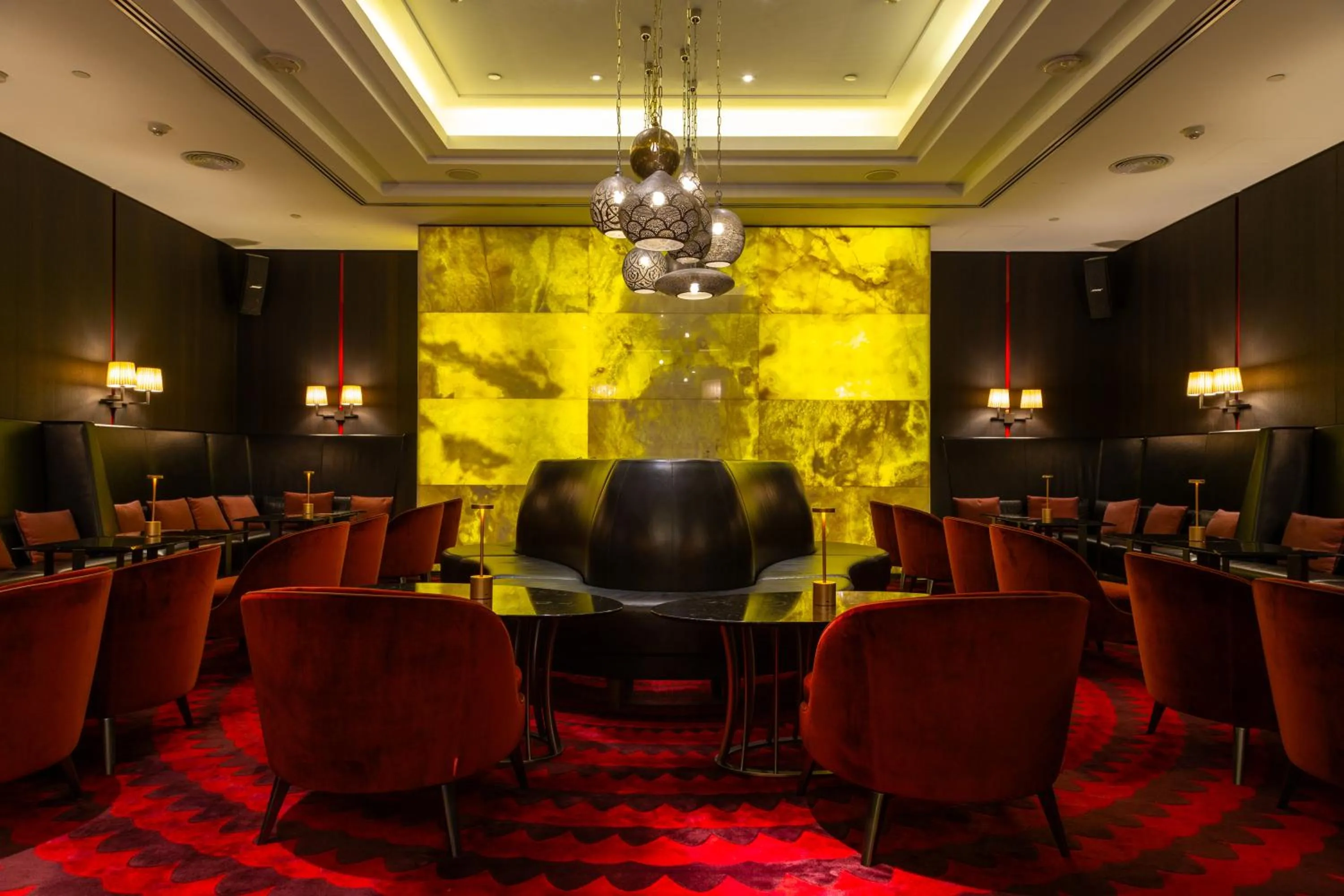 Restaurant/places to eat in Hilton Kyiv