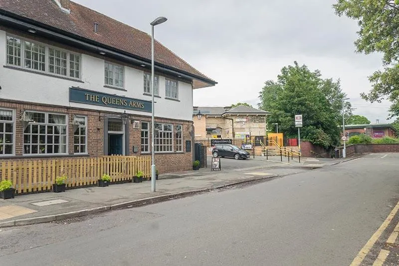 The Queens Arms Apartments