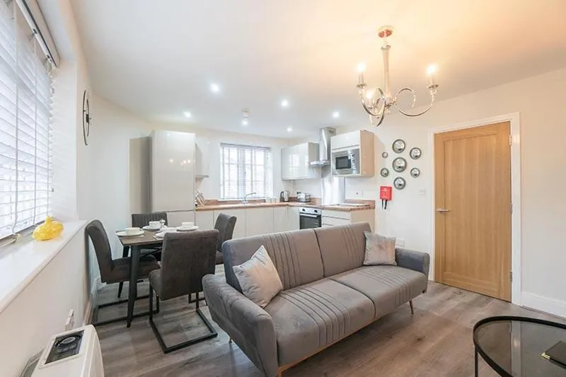 The Queens Arms Apartments