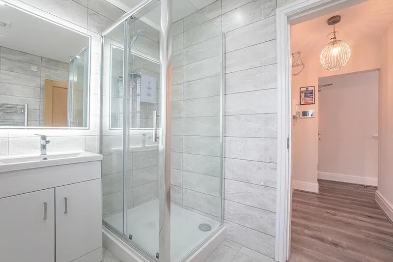 The Queens Arms Apartments