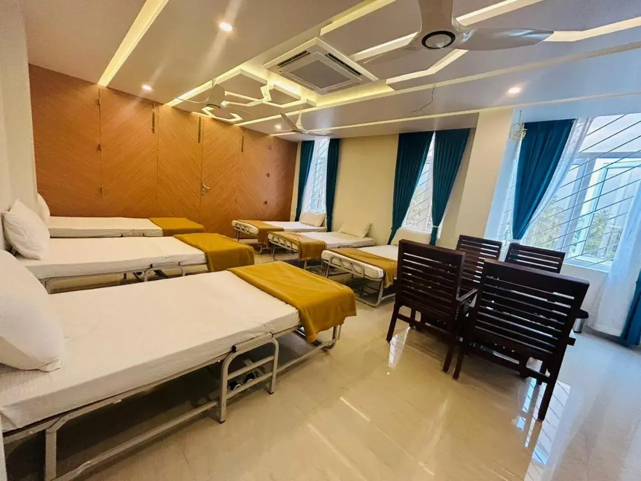 6-Bed Mixed Dormitory Room in Sree Bharat Residency 6-Bed Mixed Dormitory Room in Sree Bharat Residency
