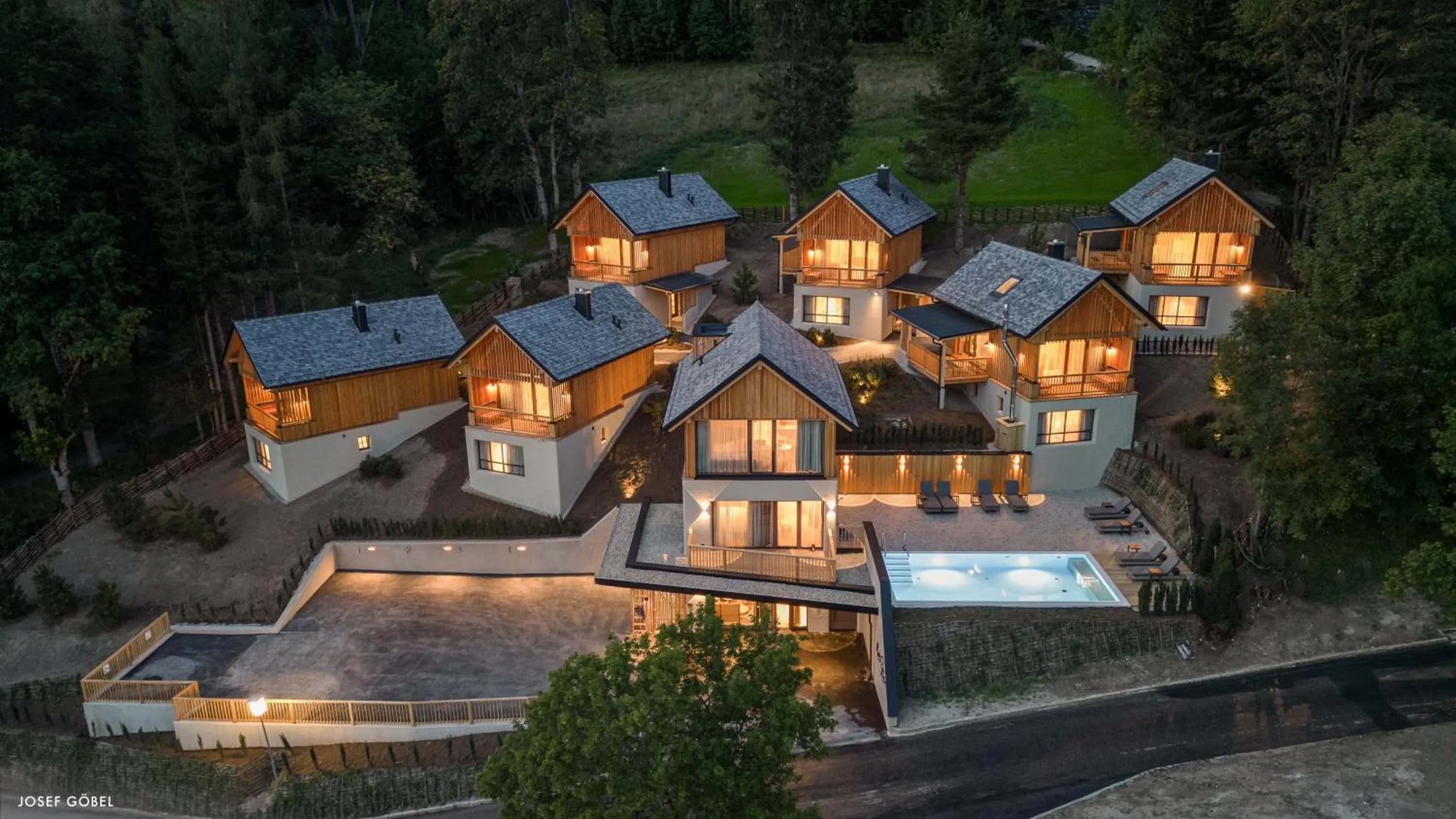 Property building in Hideaway Hotel Montestyria Chalets & Suiten