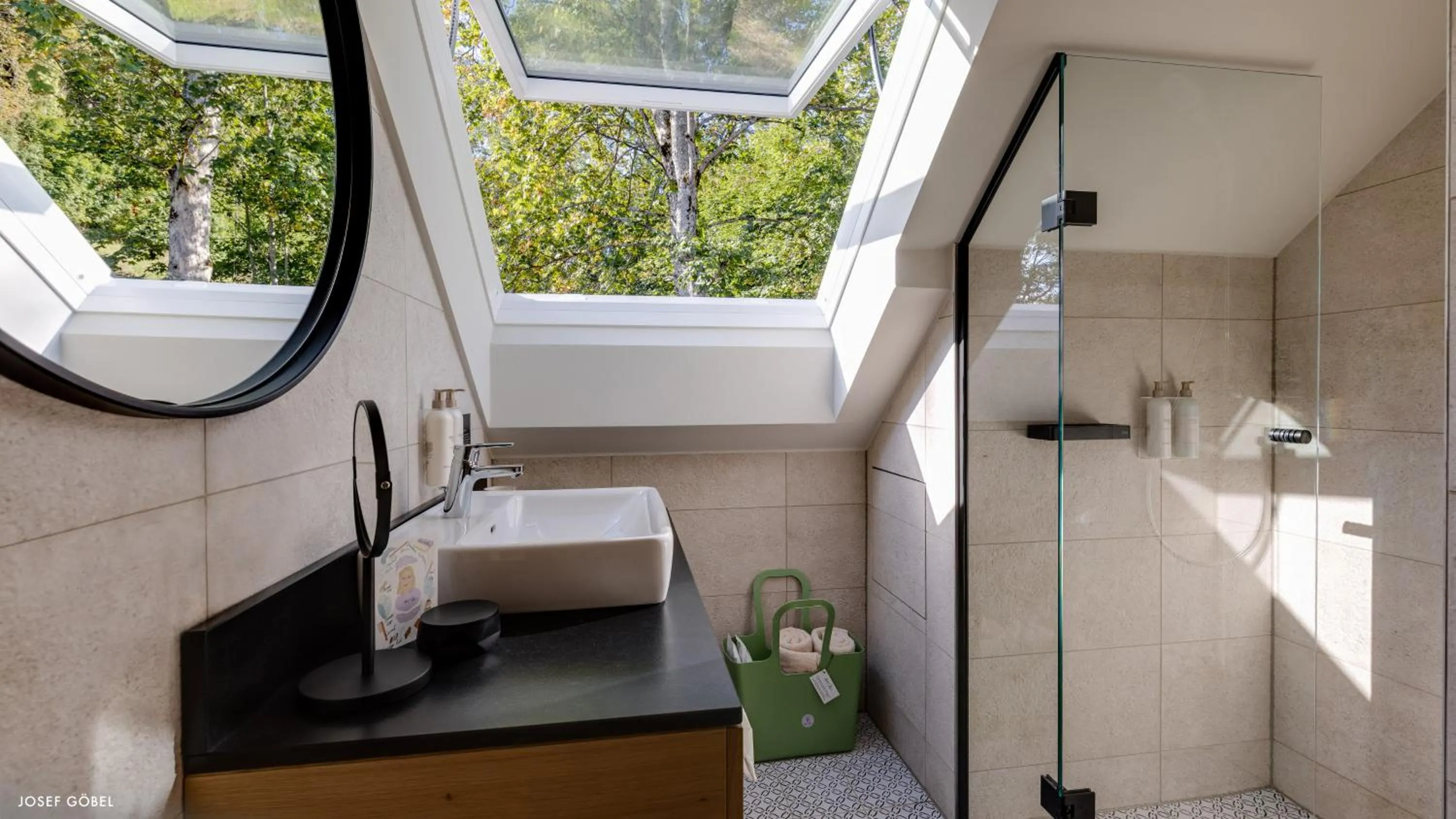 Bathroom in Hideaway Hotel Montestyria Chalets & Suiten