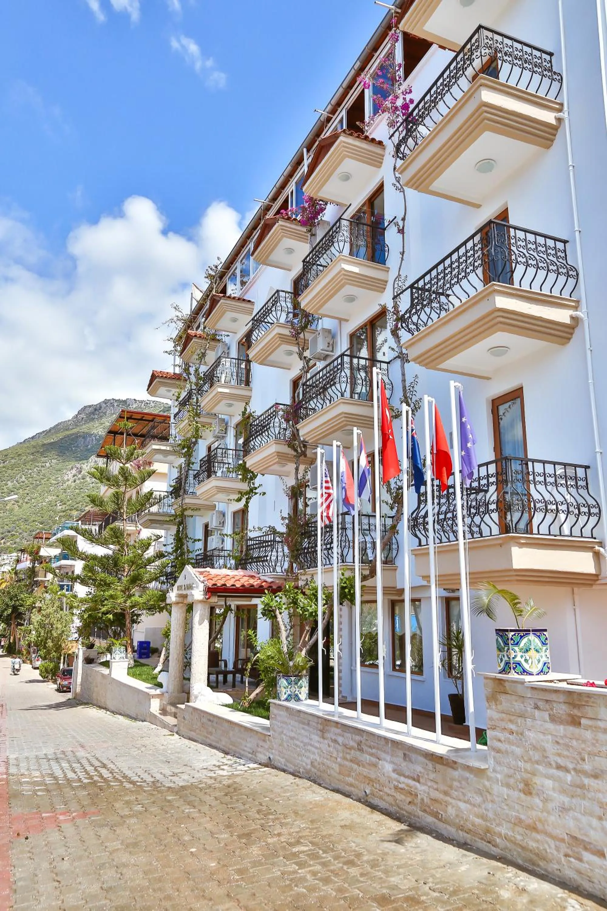 Facade/entrance in Hotel Kayahan