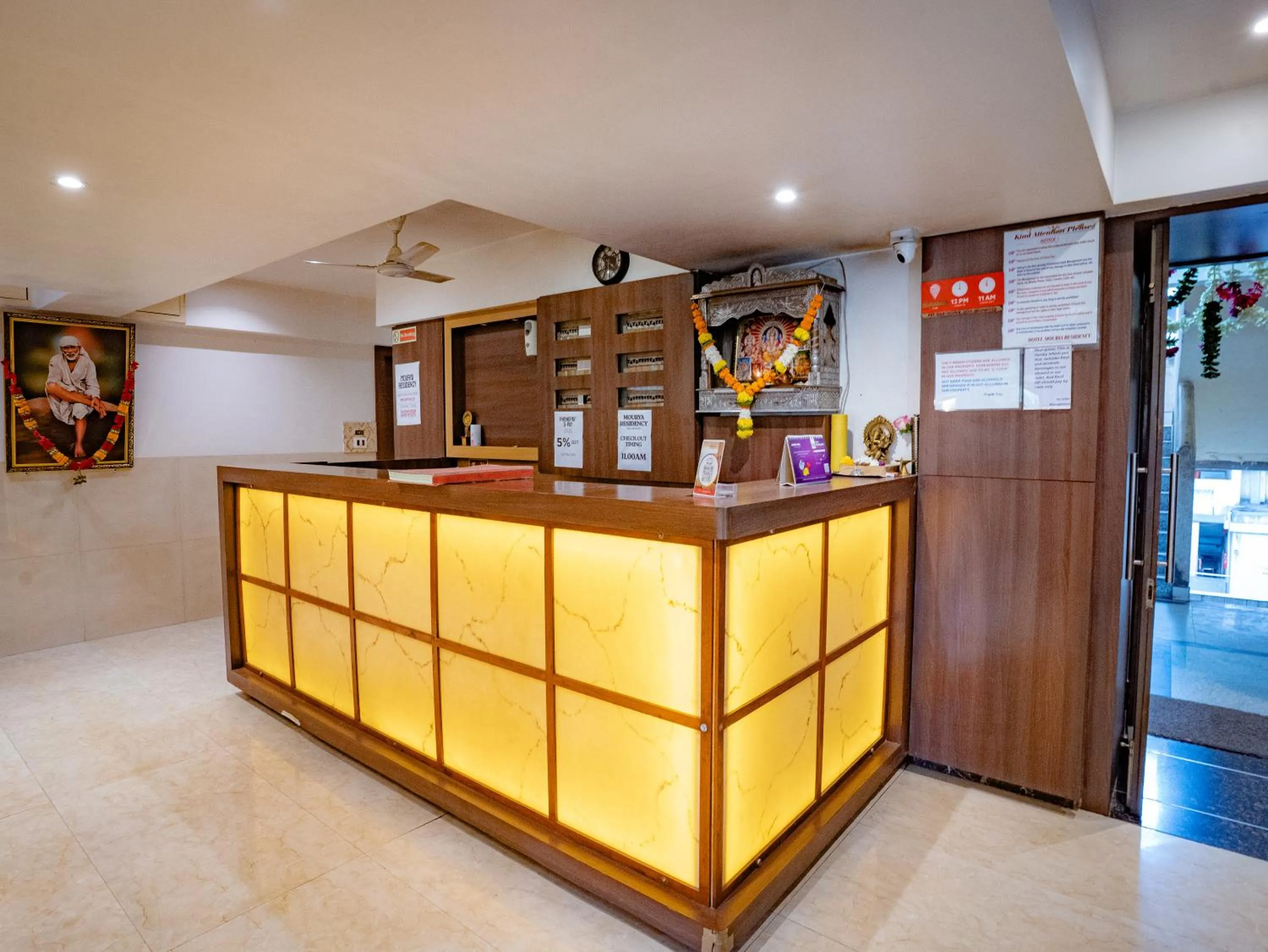Hotel Mourya Residency