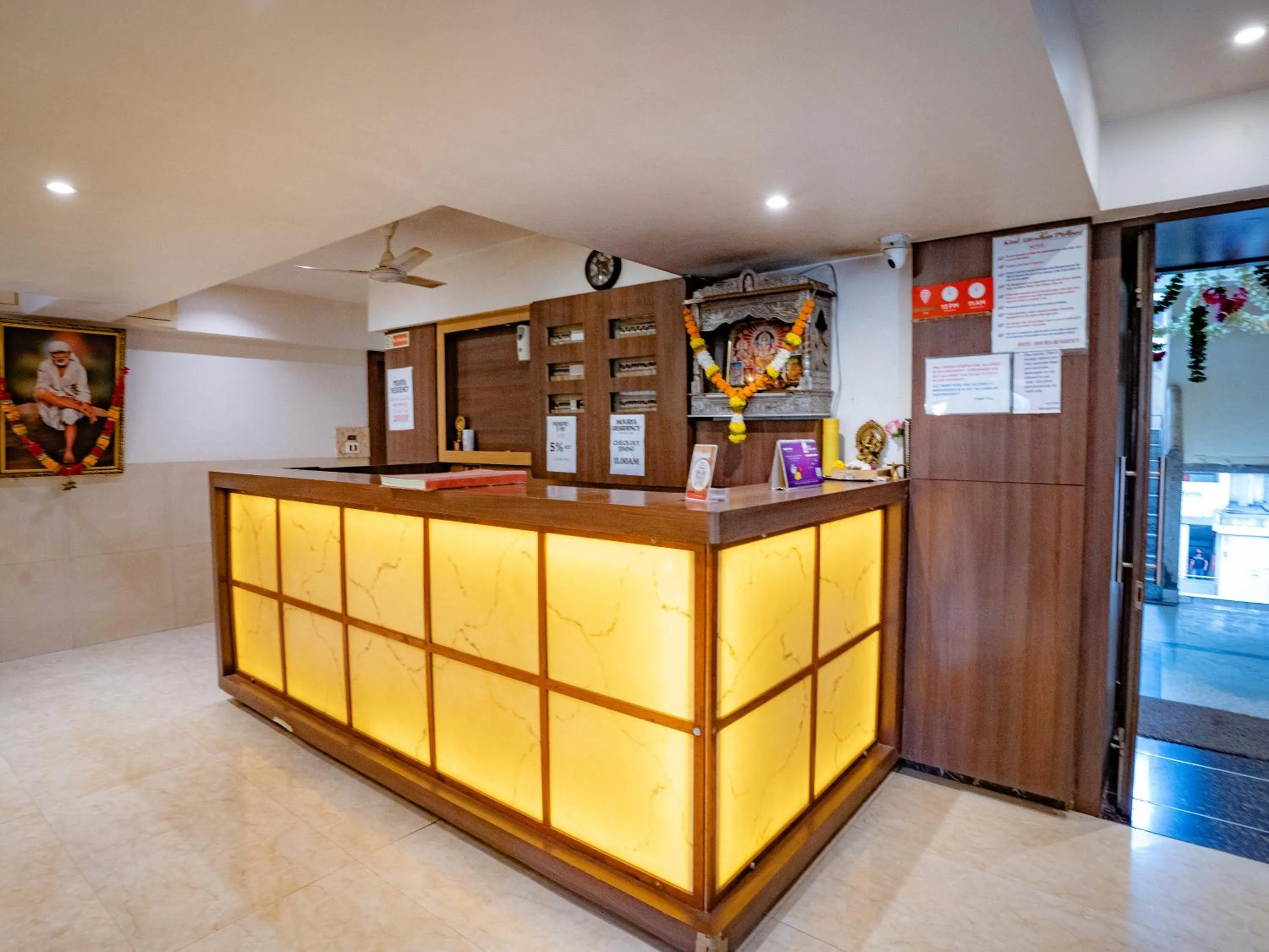 Hotel Mourya Residency