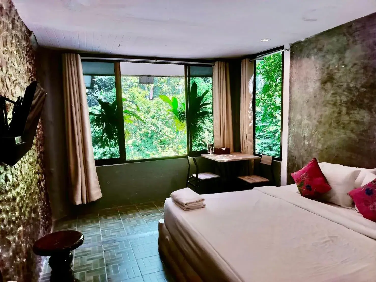 Deluxe Double Room with Bath in THANSILA Resort Deluxe Double Room with Bath in THANSILA Resort