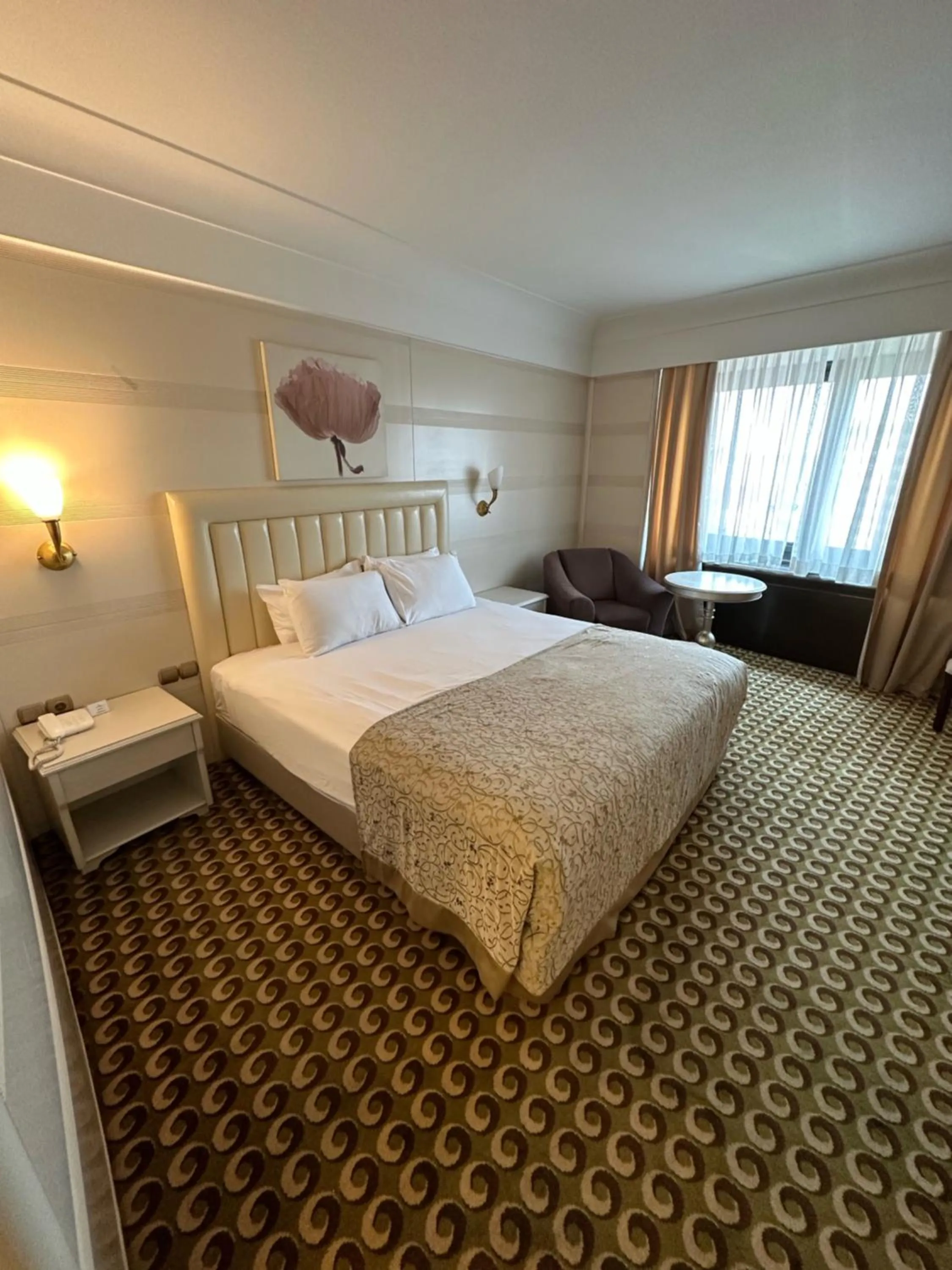 Bedroom, Bed in Surmeli Istanbul Hotel