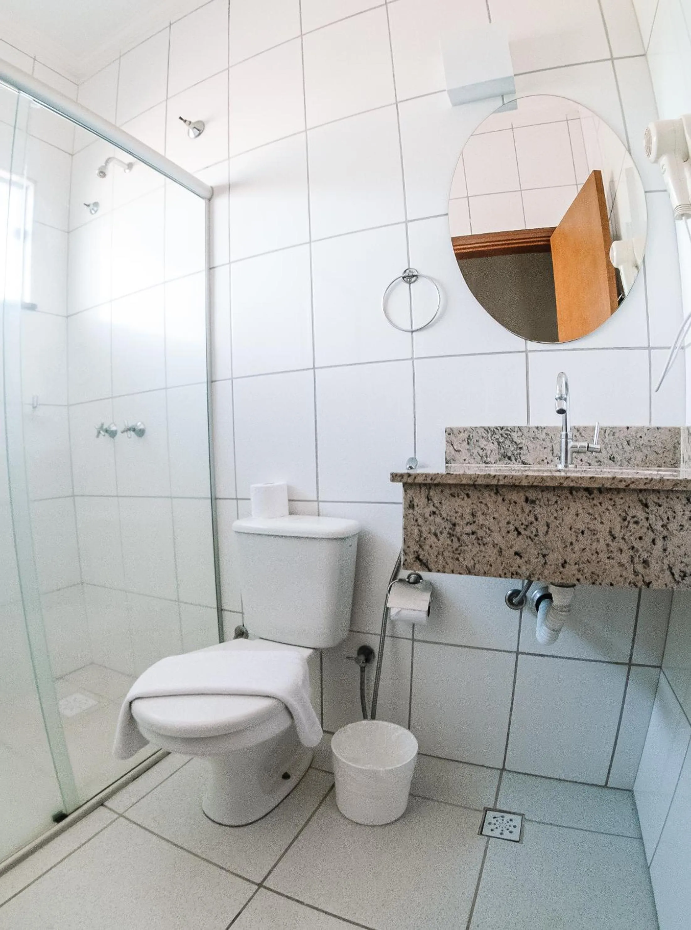 Bathroom in Ferian Plaza Hotel