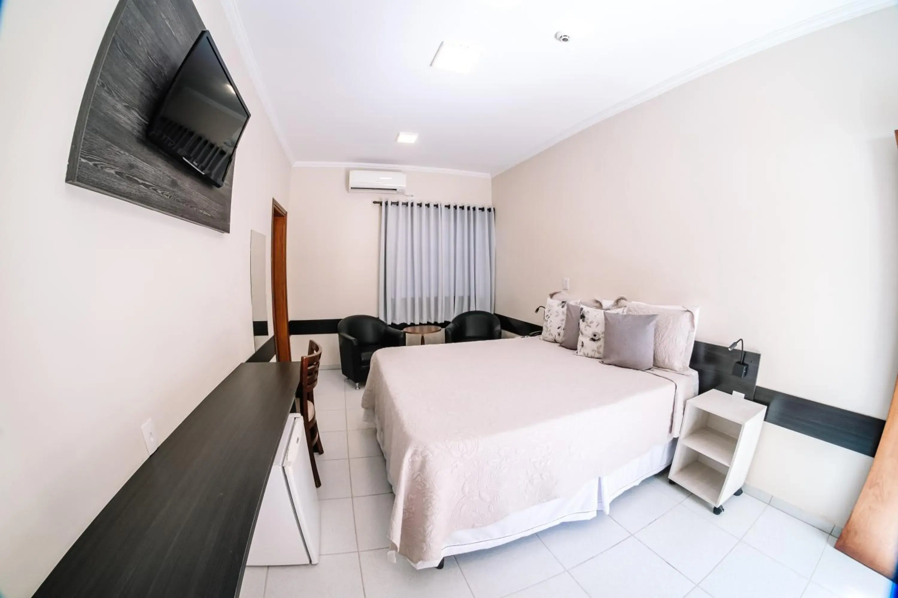 Superior Double Room in Ferian Plaza Hotel Superior Double Room in Ferian Plaza Hotel