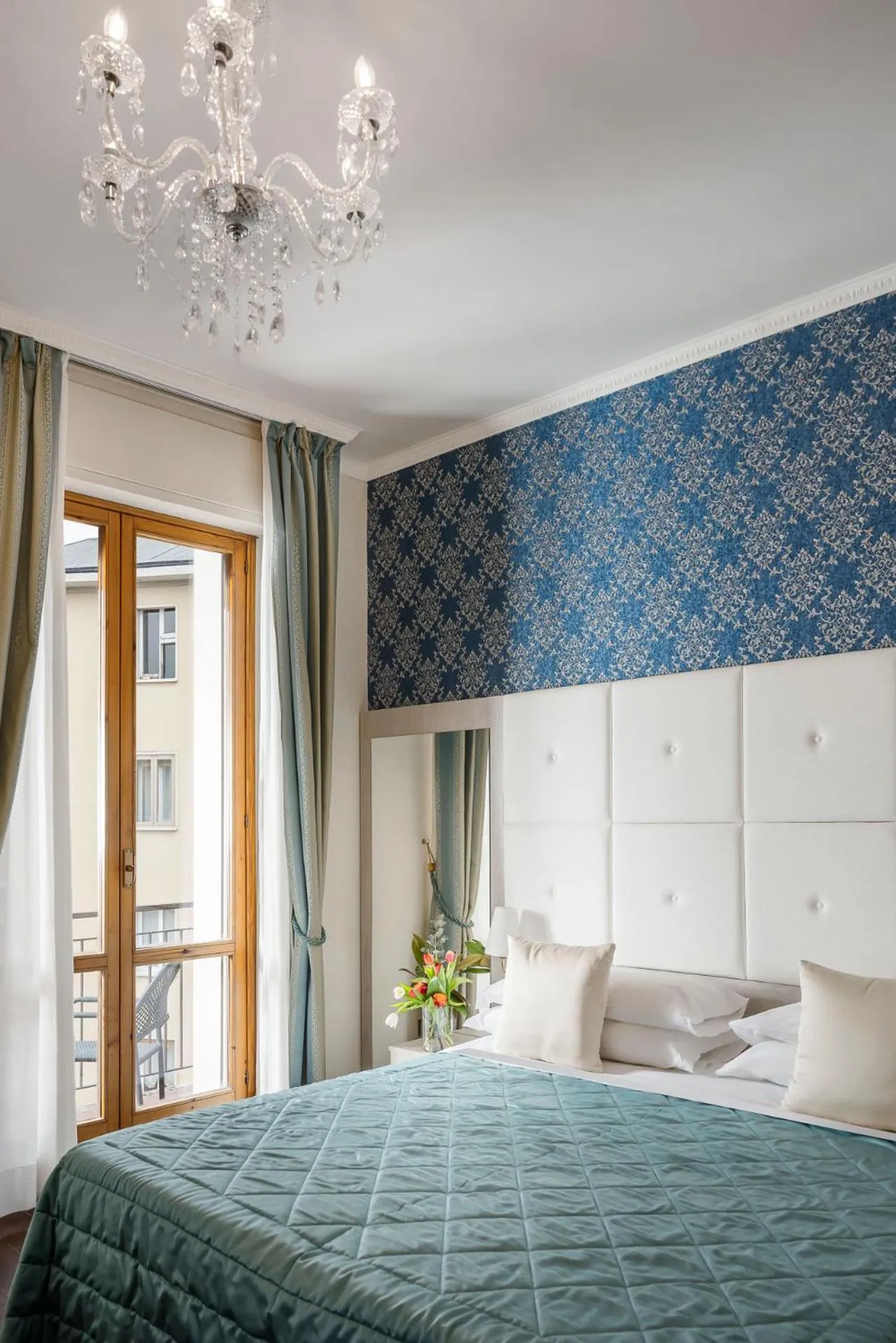 Photo of the whole room, Bed in Hotel Re Enzo