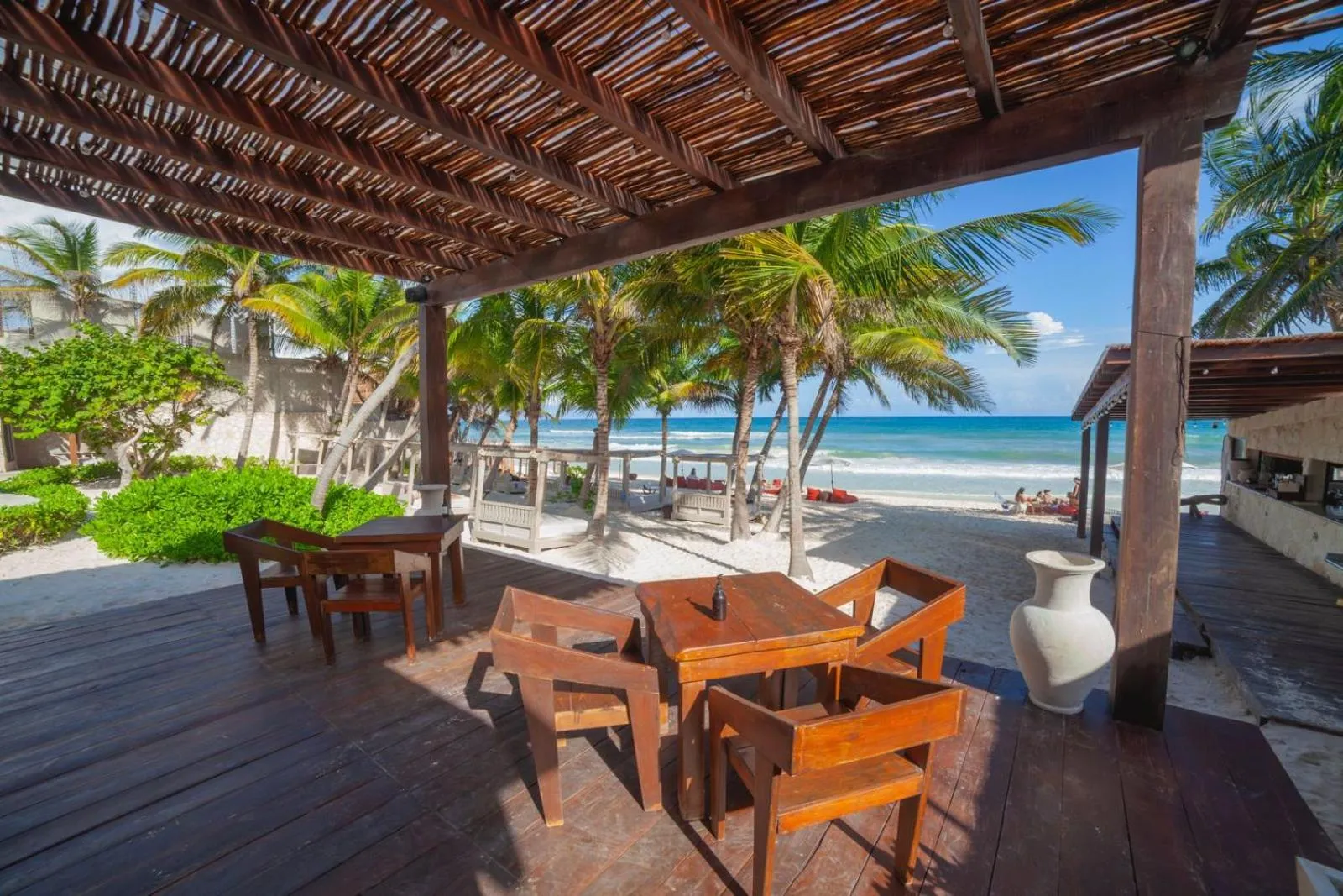 Restaurant/places to eat in Alquimia Hotel Boutique