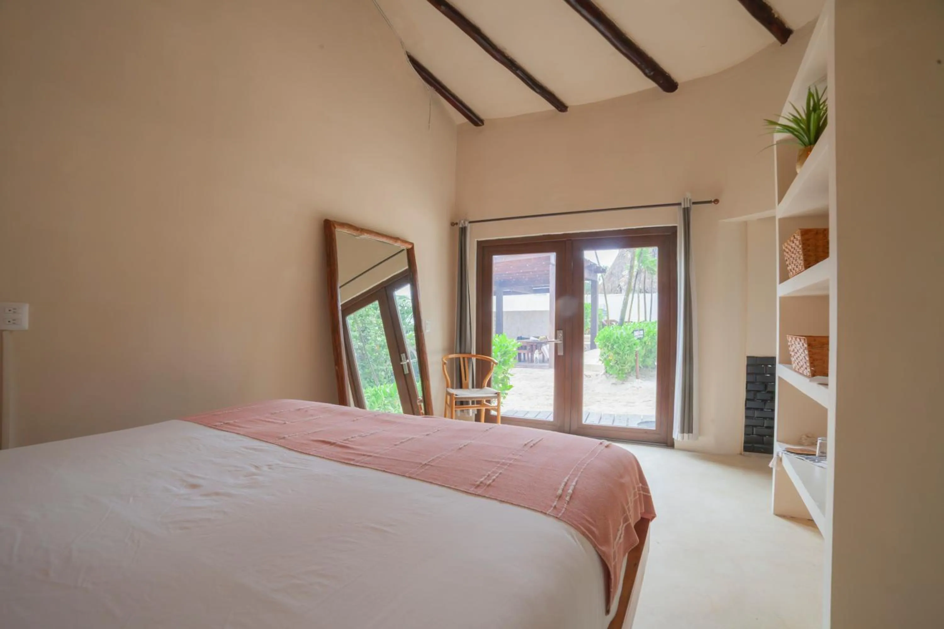 View (from property/room), Bed in Alquimia Hotel Boutique