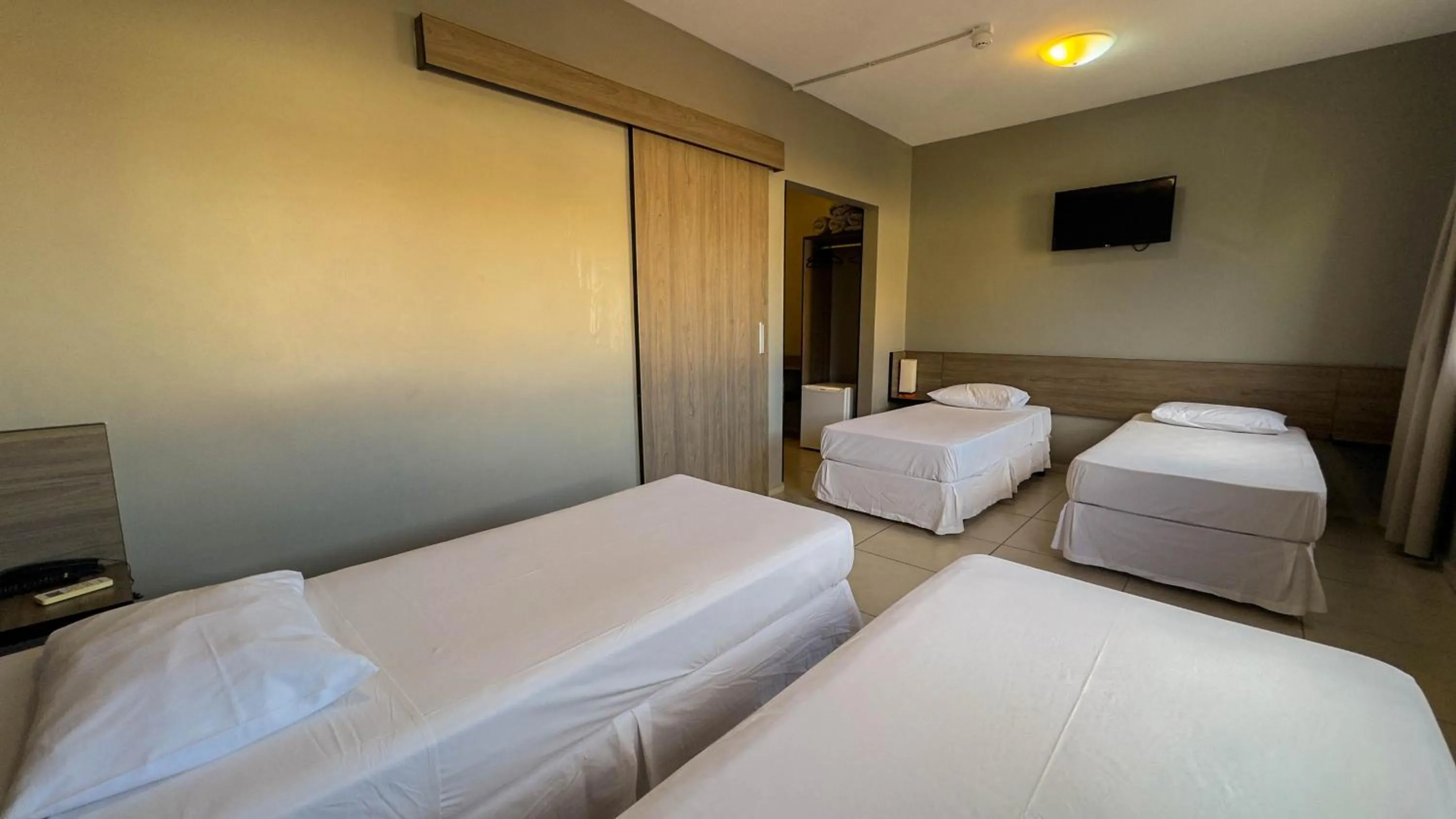 Bed in I-Hotel Piracicaba