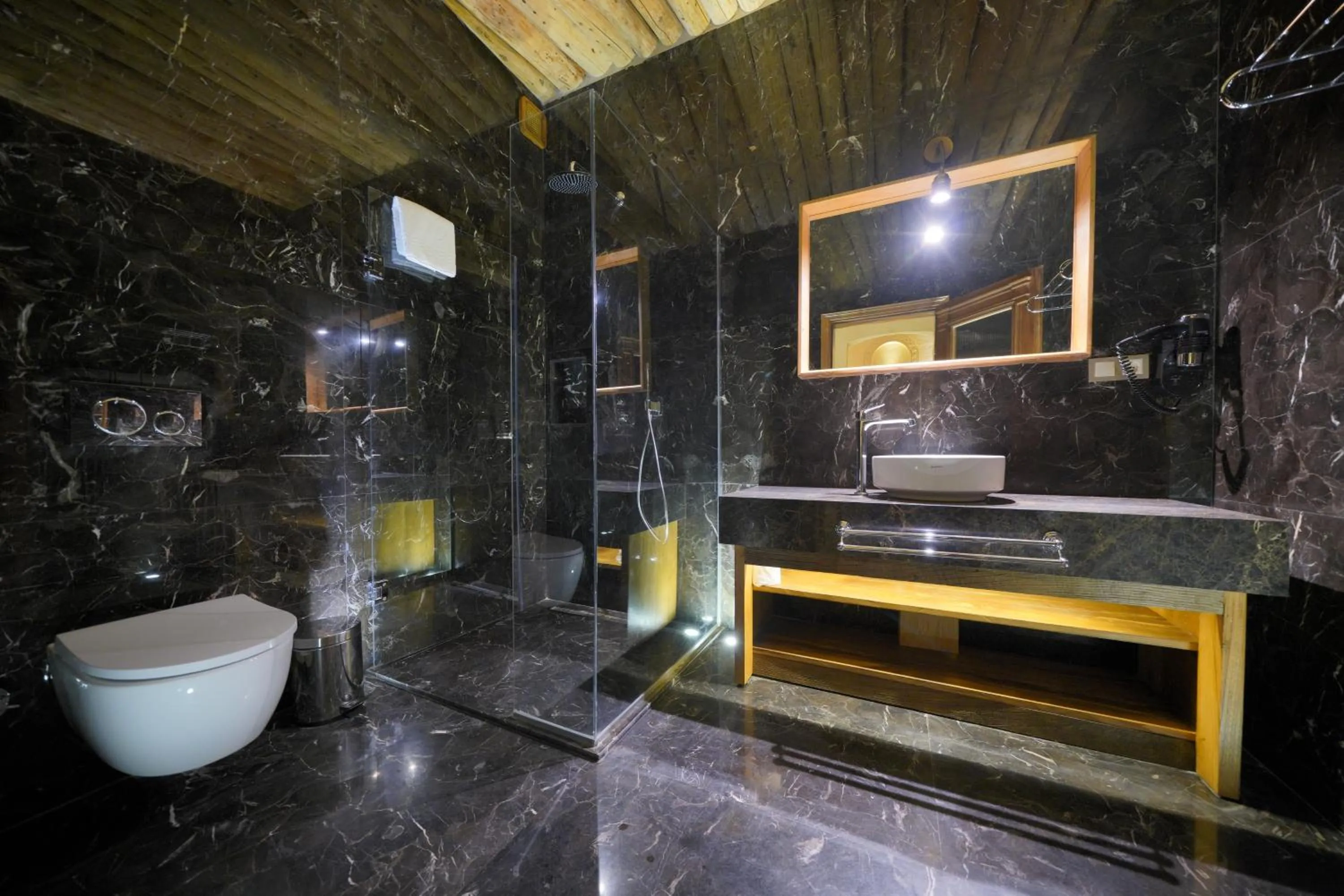 Shower in Kappadoks Cave Hotel