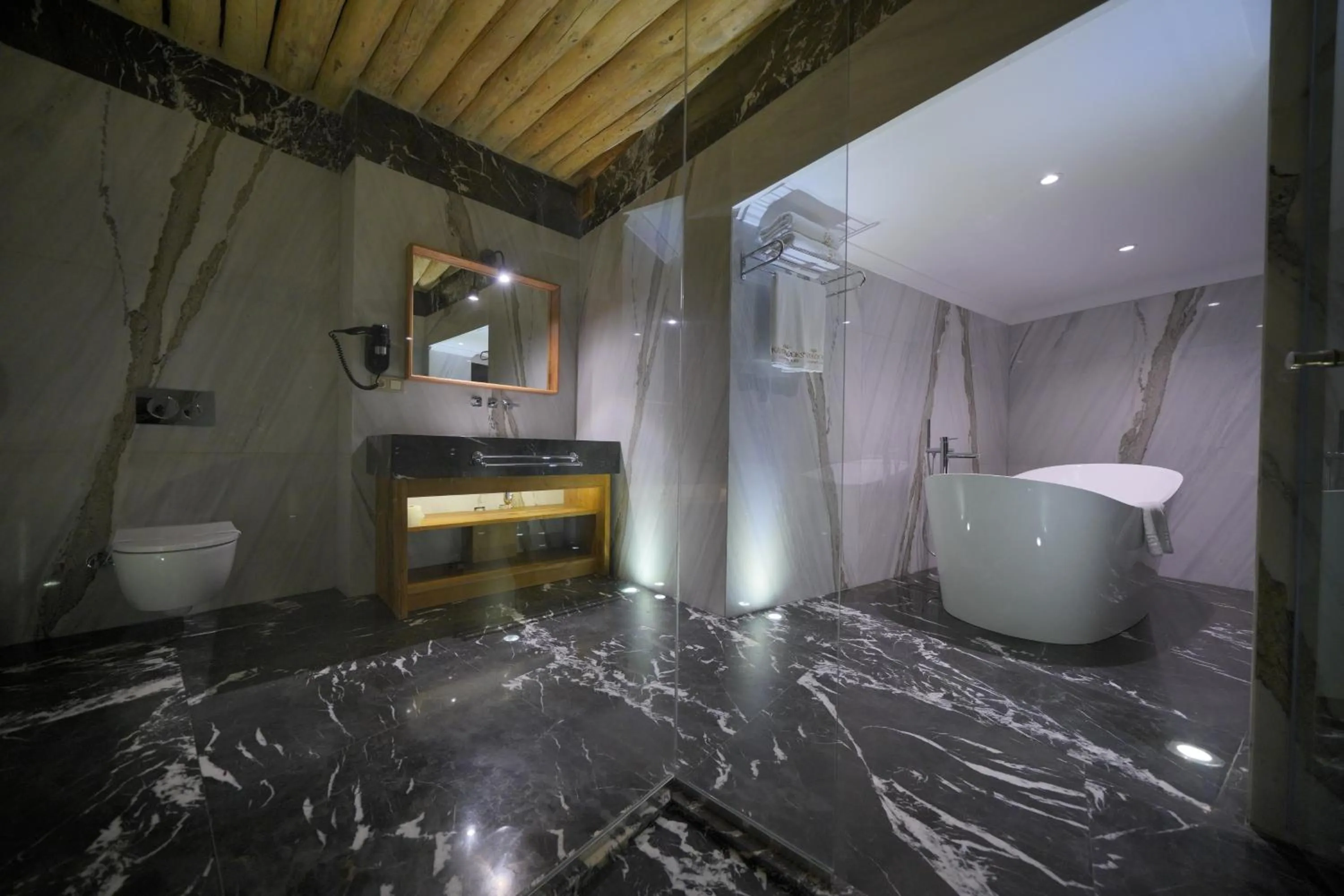 Shower in Kappadoks Cave Hotel