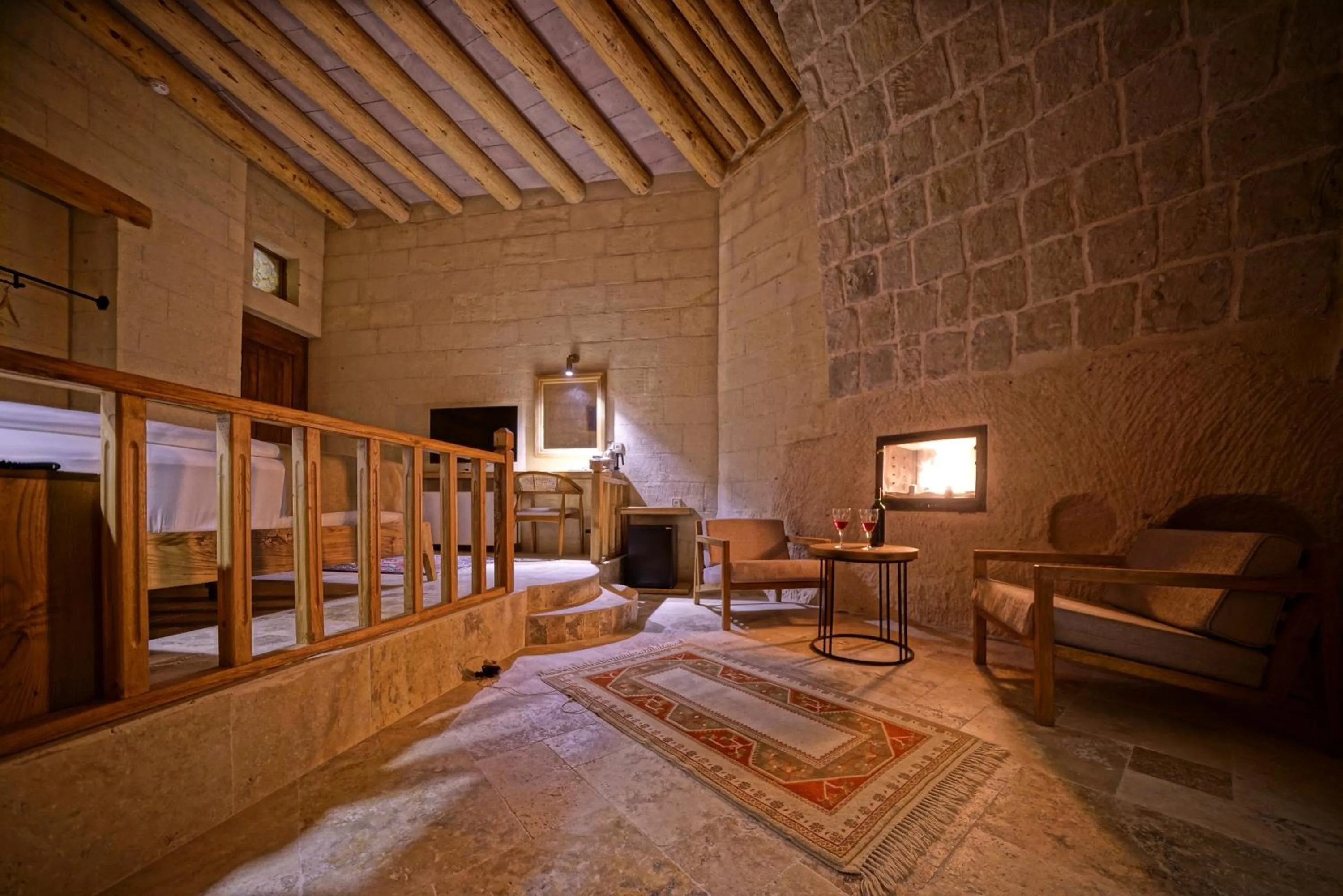 flat iron, Bed in Kappadoks Cave Hotel