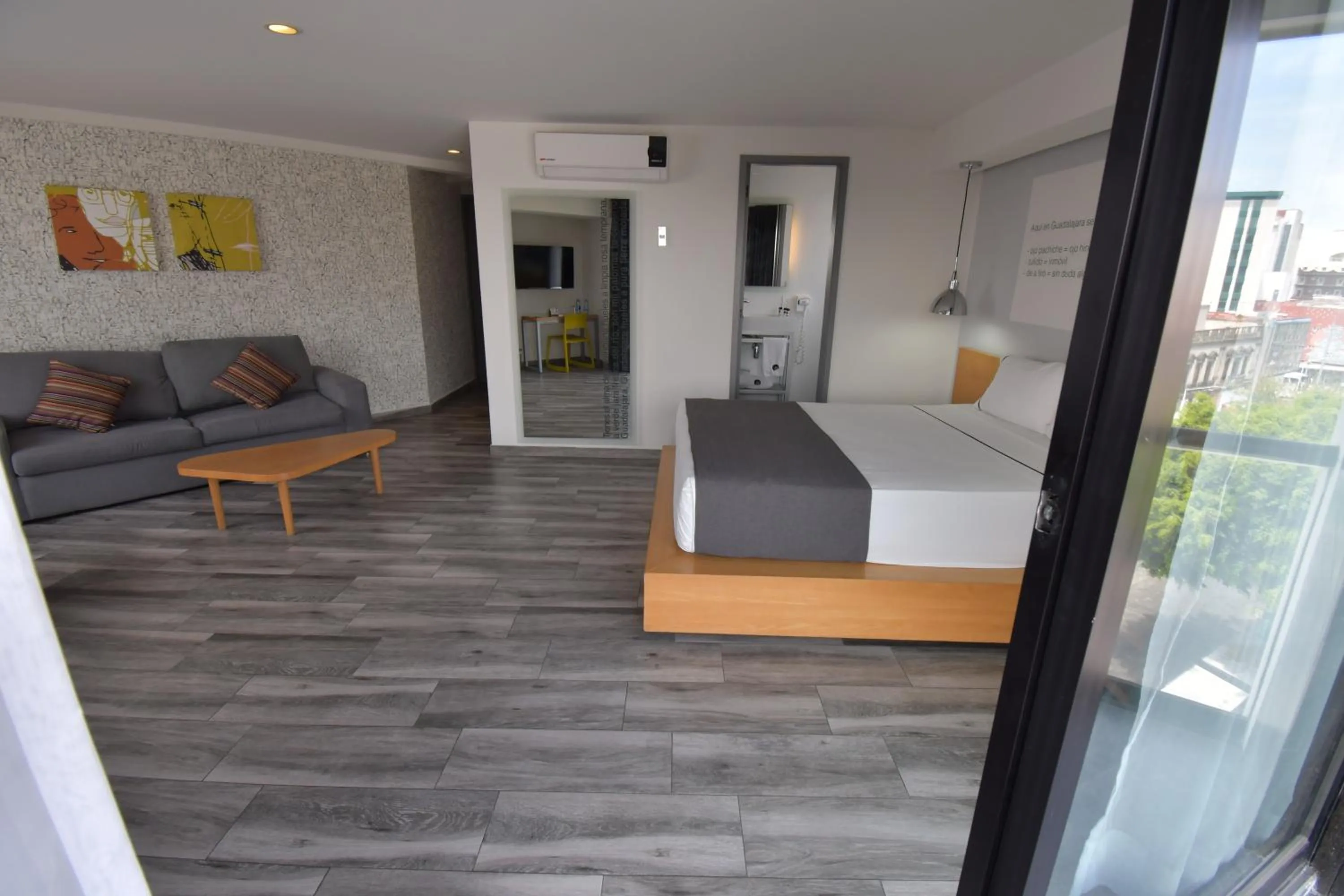 Photo of the whole room, Bed in Hotel Perla Central