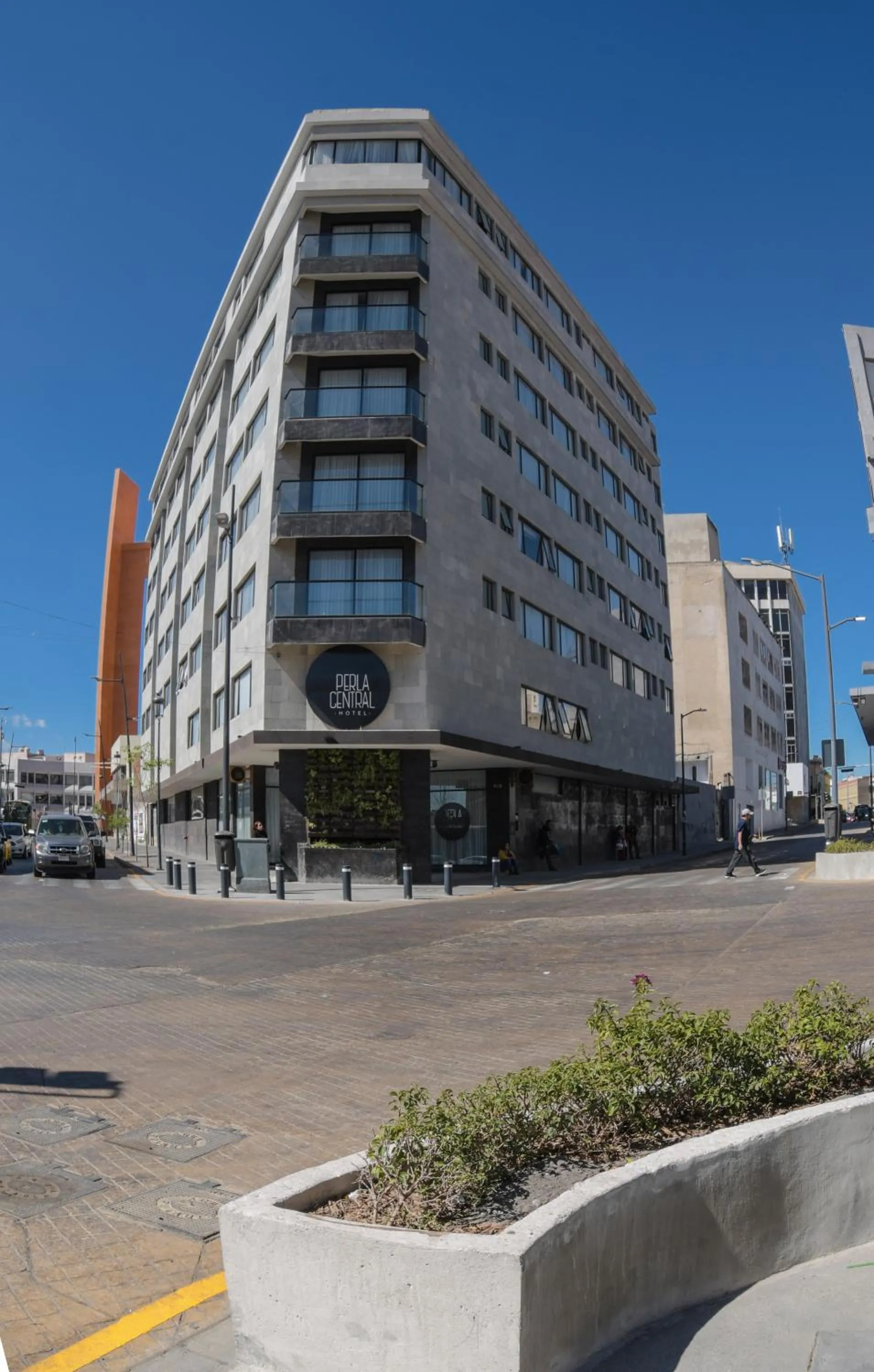 Property building in Hotel Perla Central