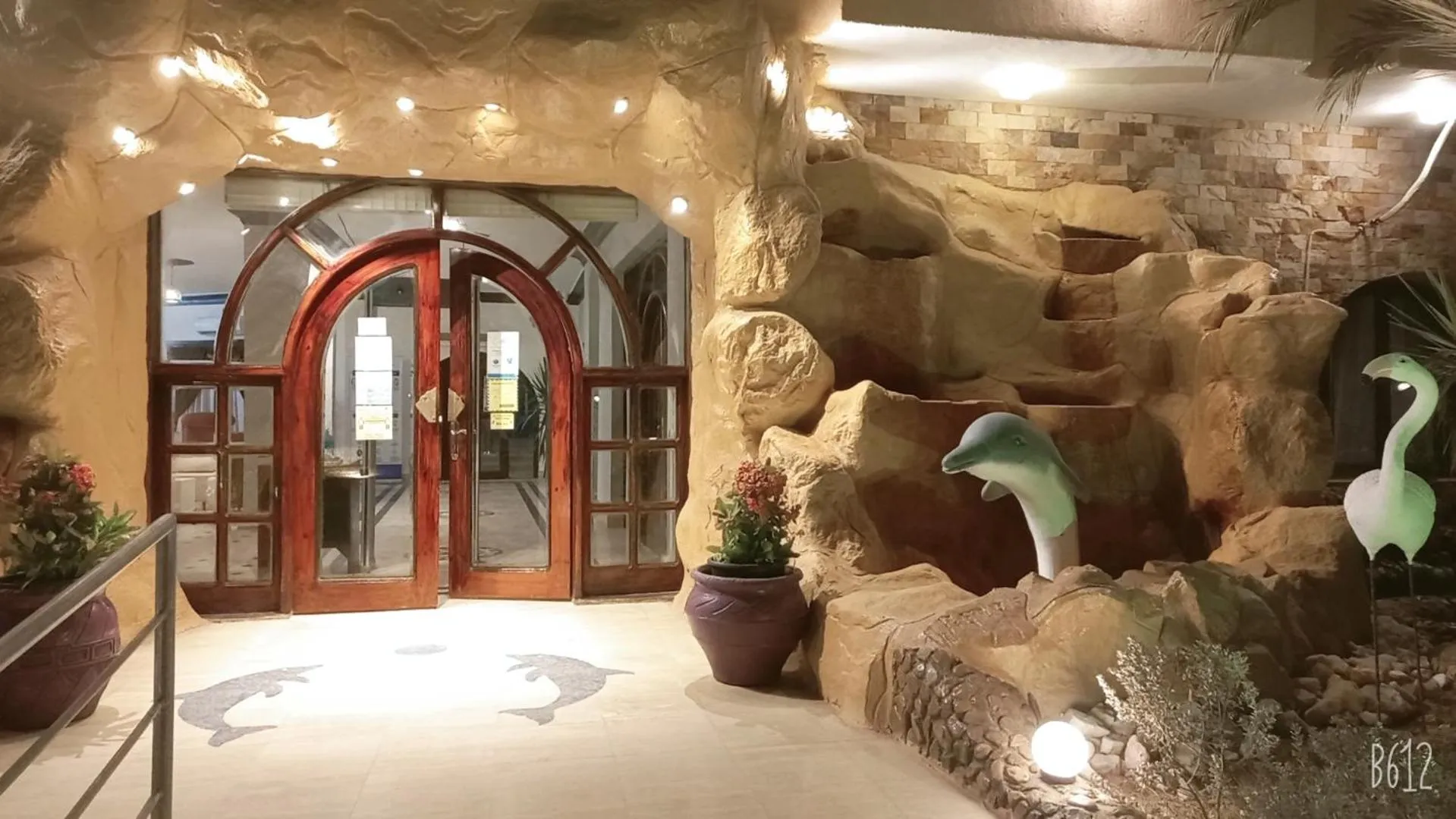 Facade/entrance in Dolphin Continental Hotel