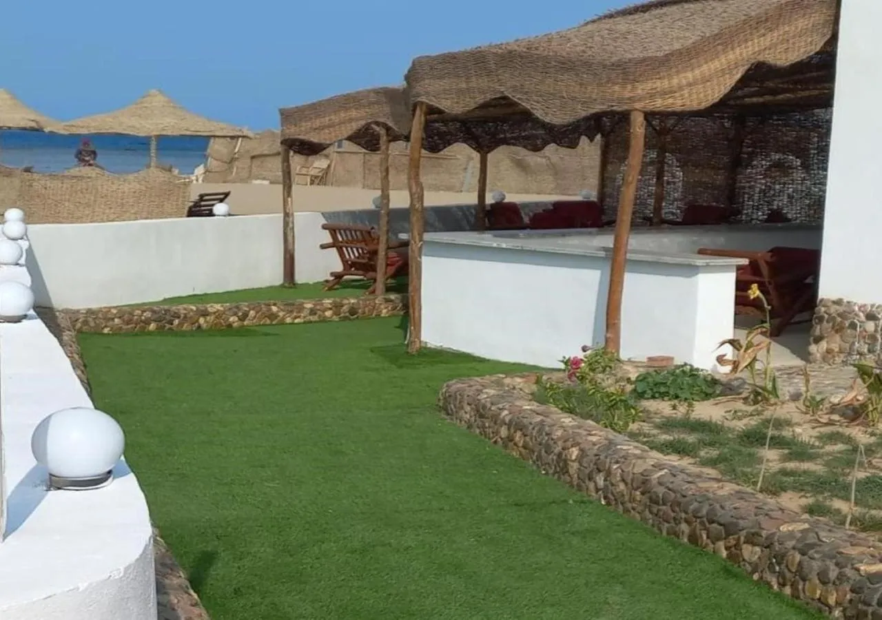 Patio in Dolphin Continental Hotel