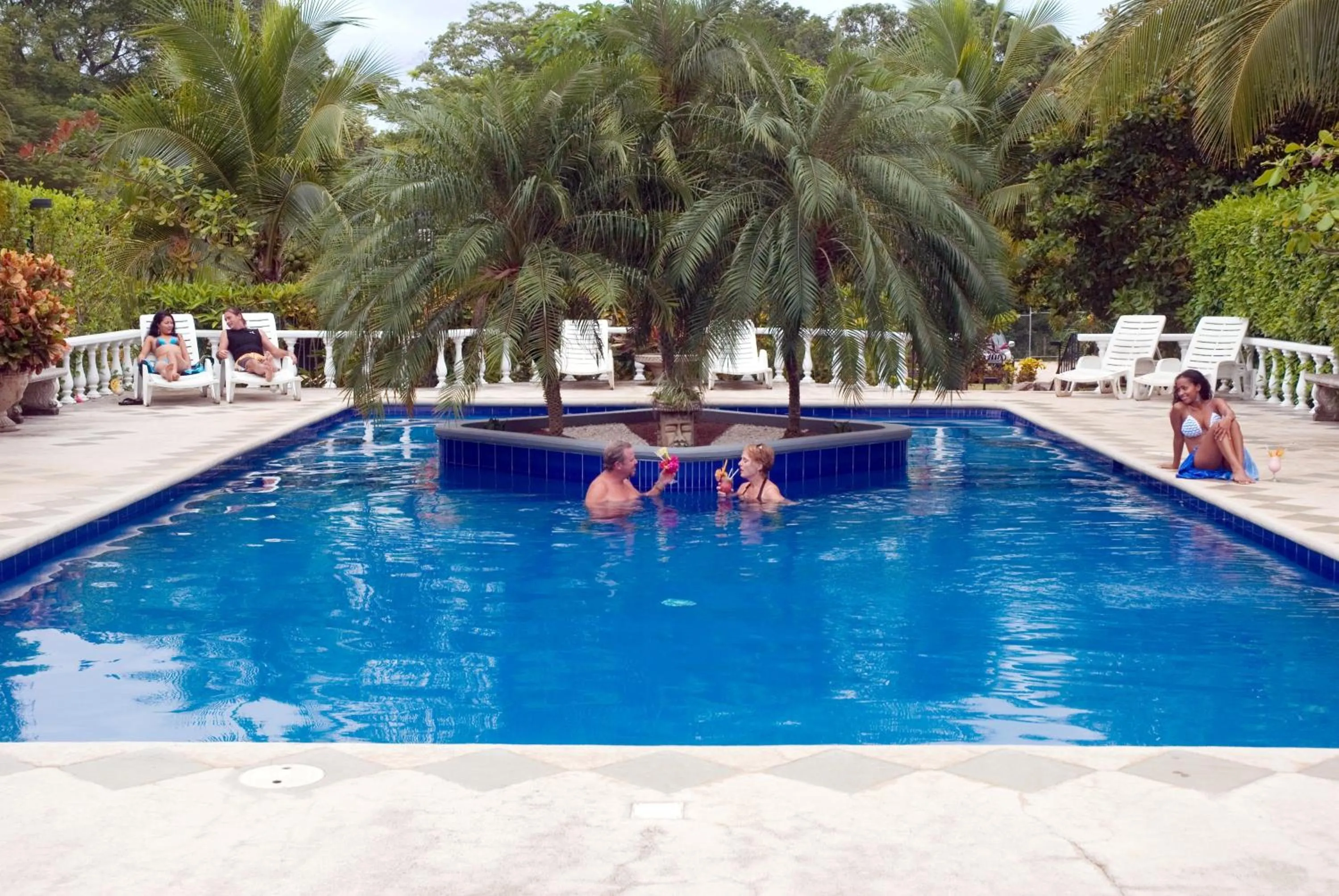 Swimming pool in Villa del Sueño