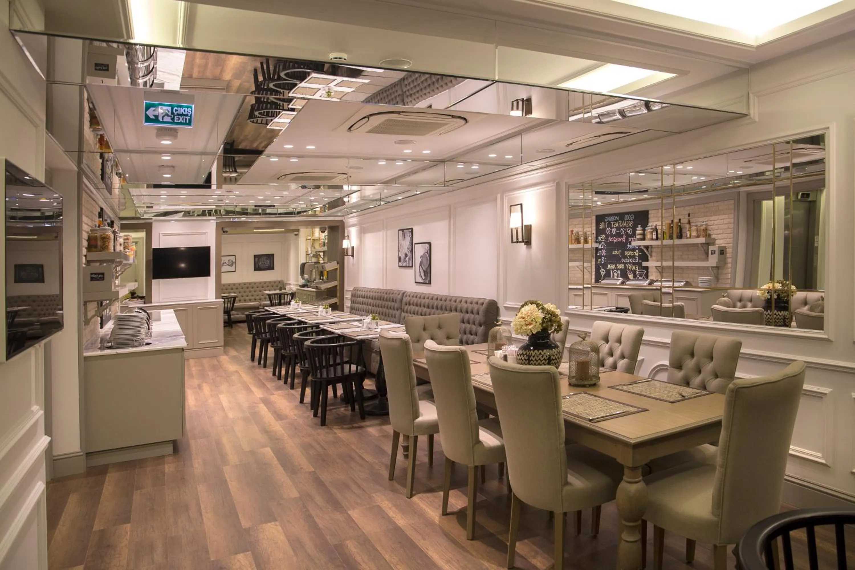 Continental breakfast in Mina Hotel - Special Category