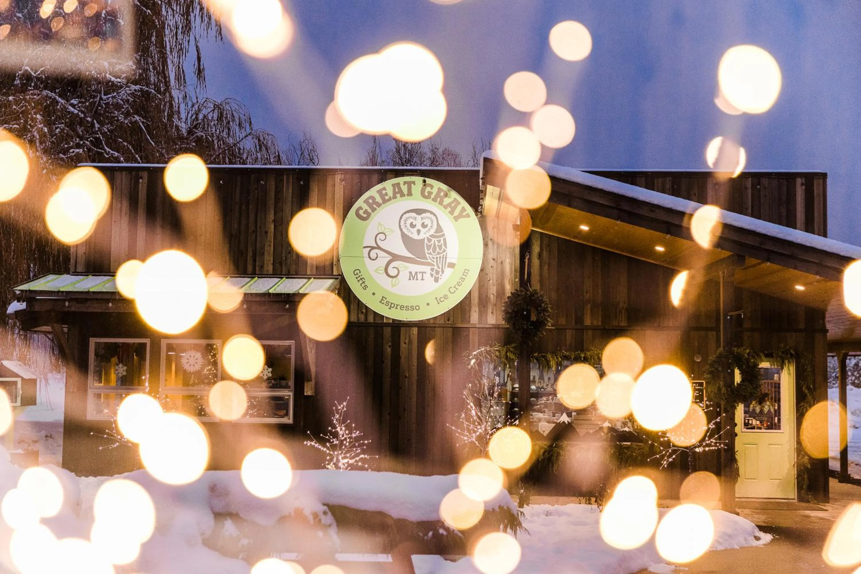 Property building in Ninepipes Lodge