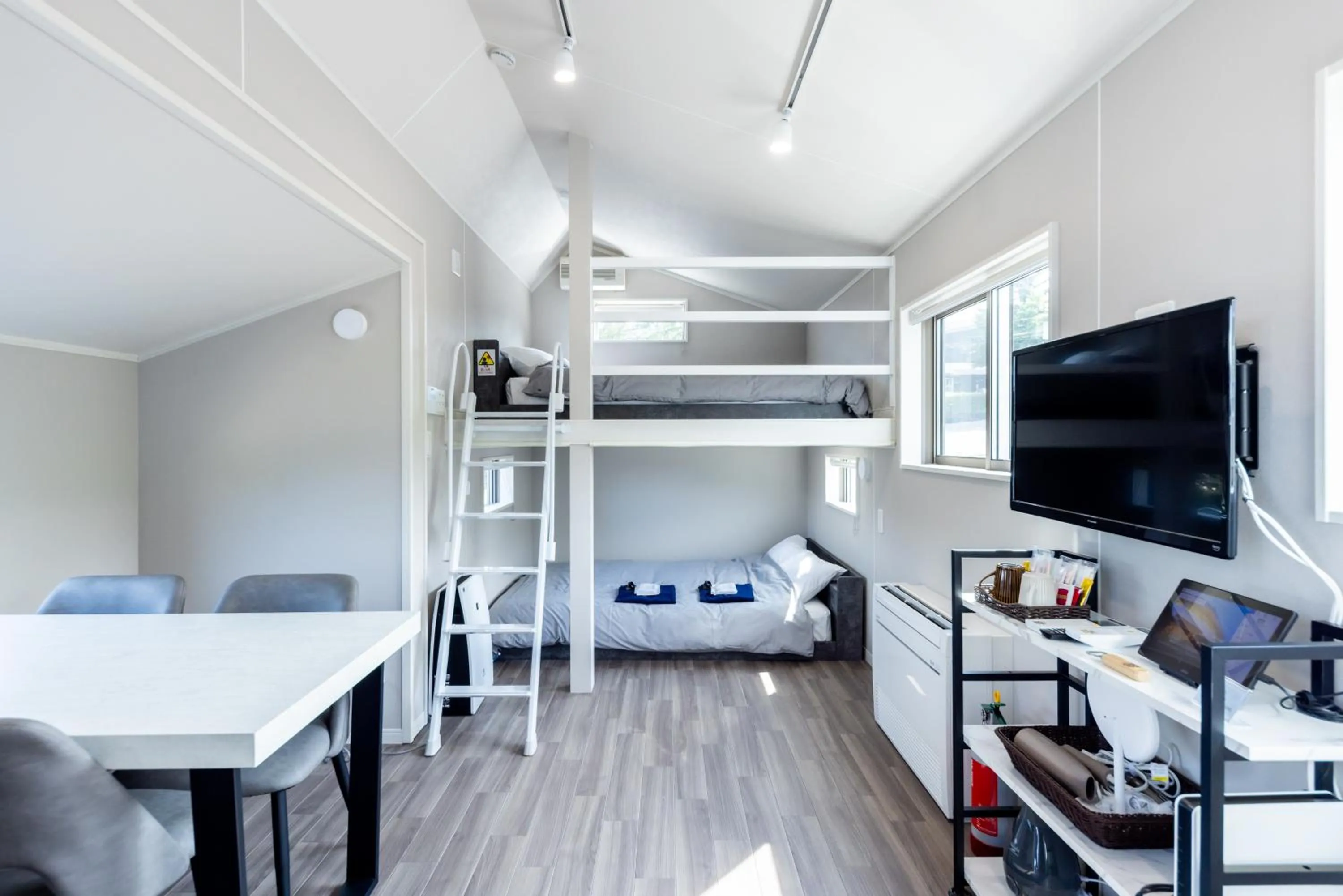 Kitchen or kitchenette, Bed in Hotel Alpen Blick