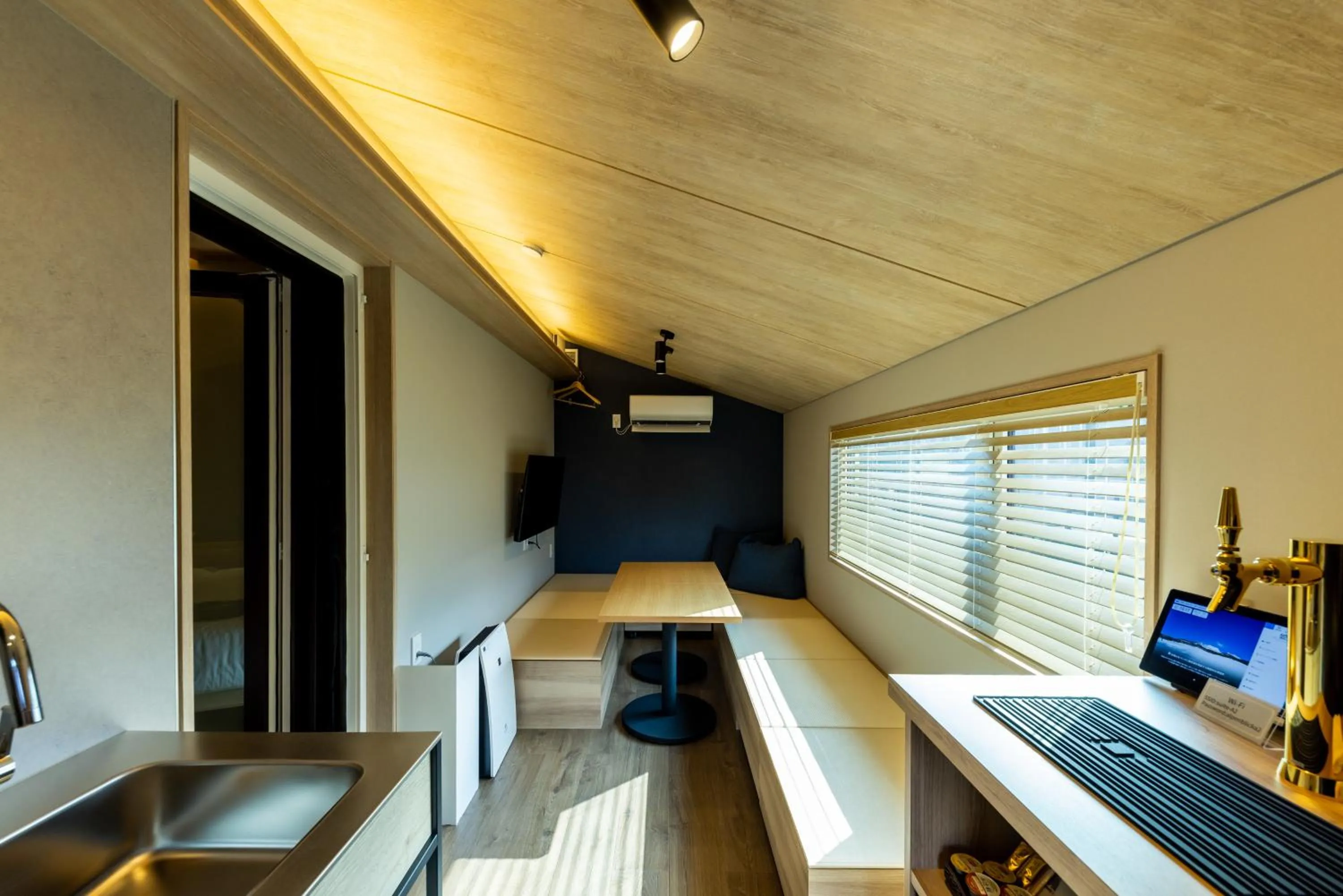 TV and multimedia in Hotel Alpen Blick