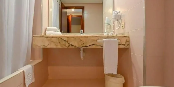 Bathroom in O7 Club Cala Ratjada