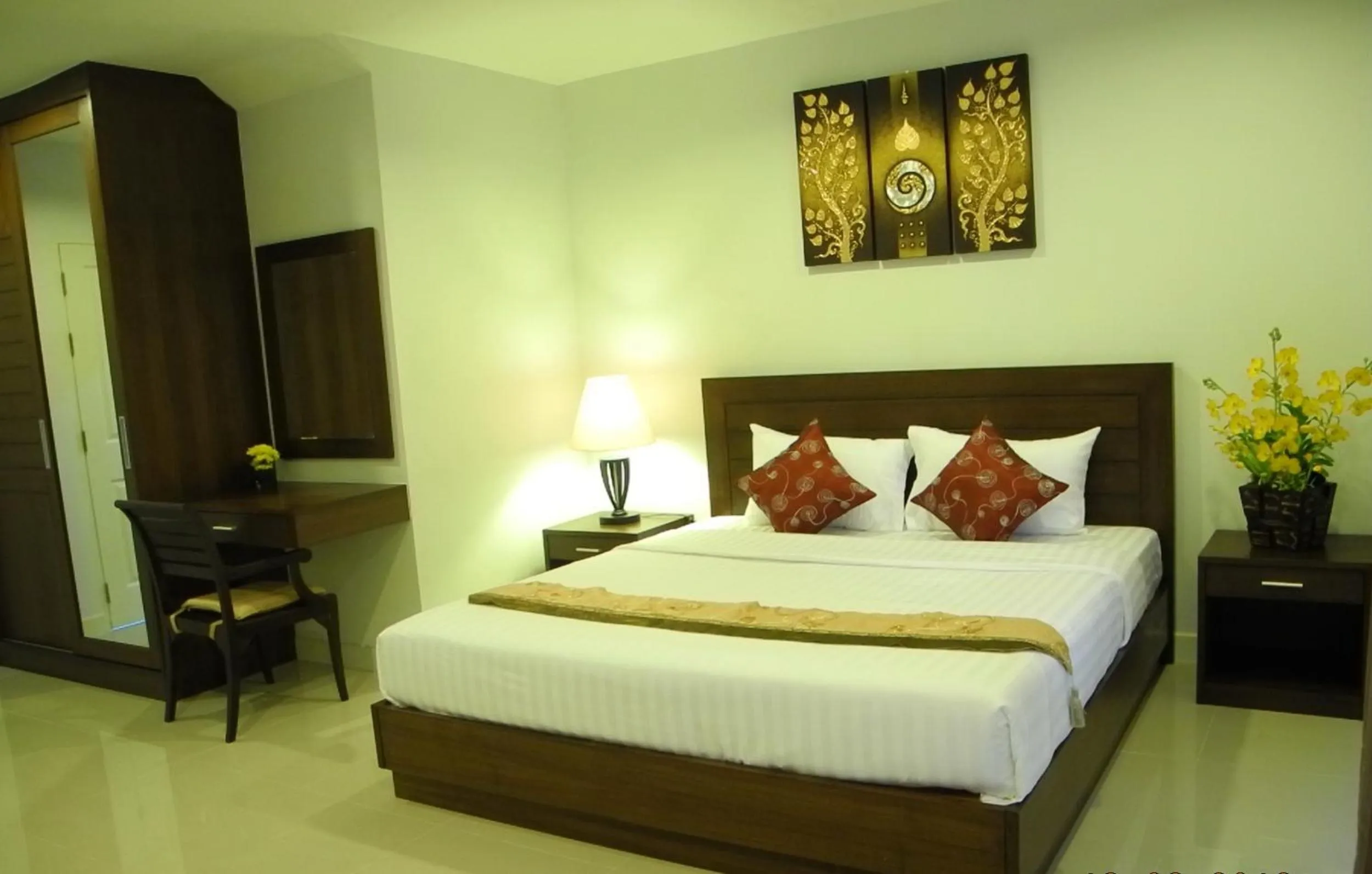 Bed in Green House Phuket