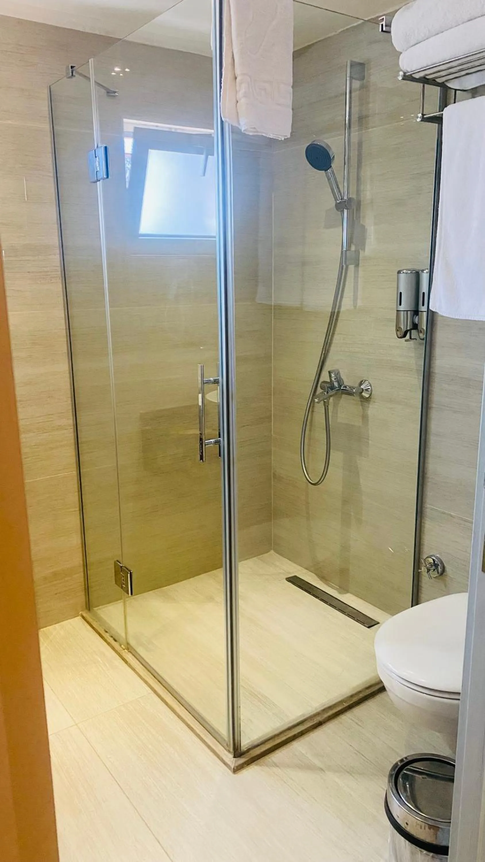Shower in Faros Hotel Old City - Special Category