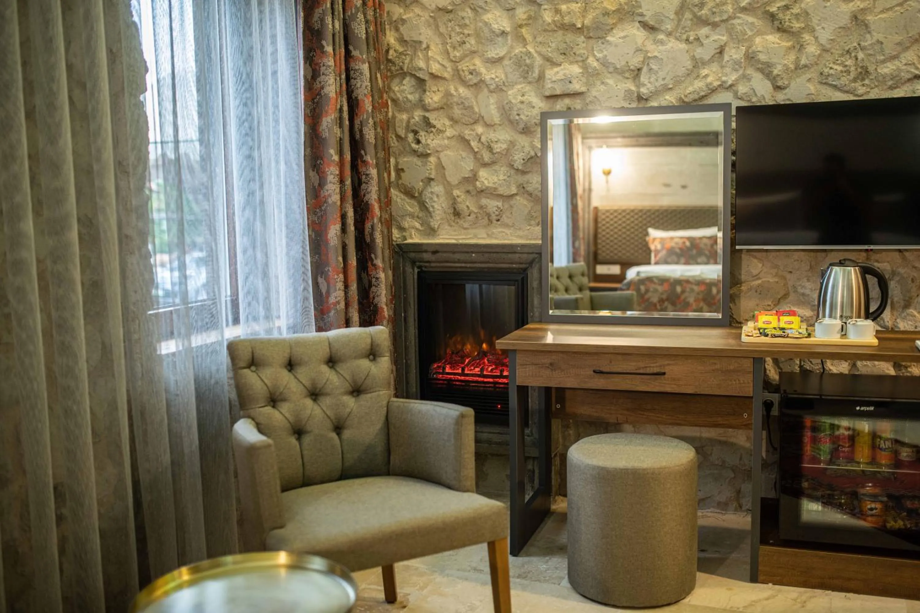 TV and multimedia in Ahiyan Hotel