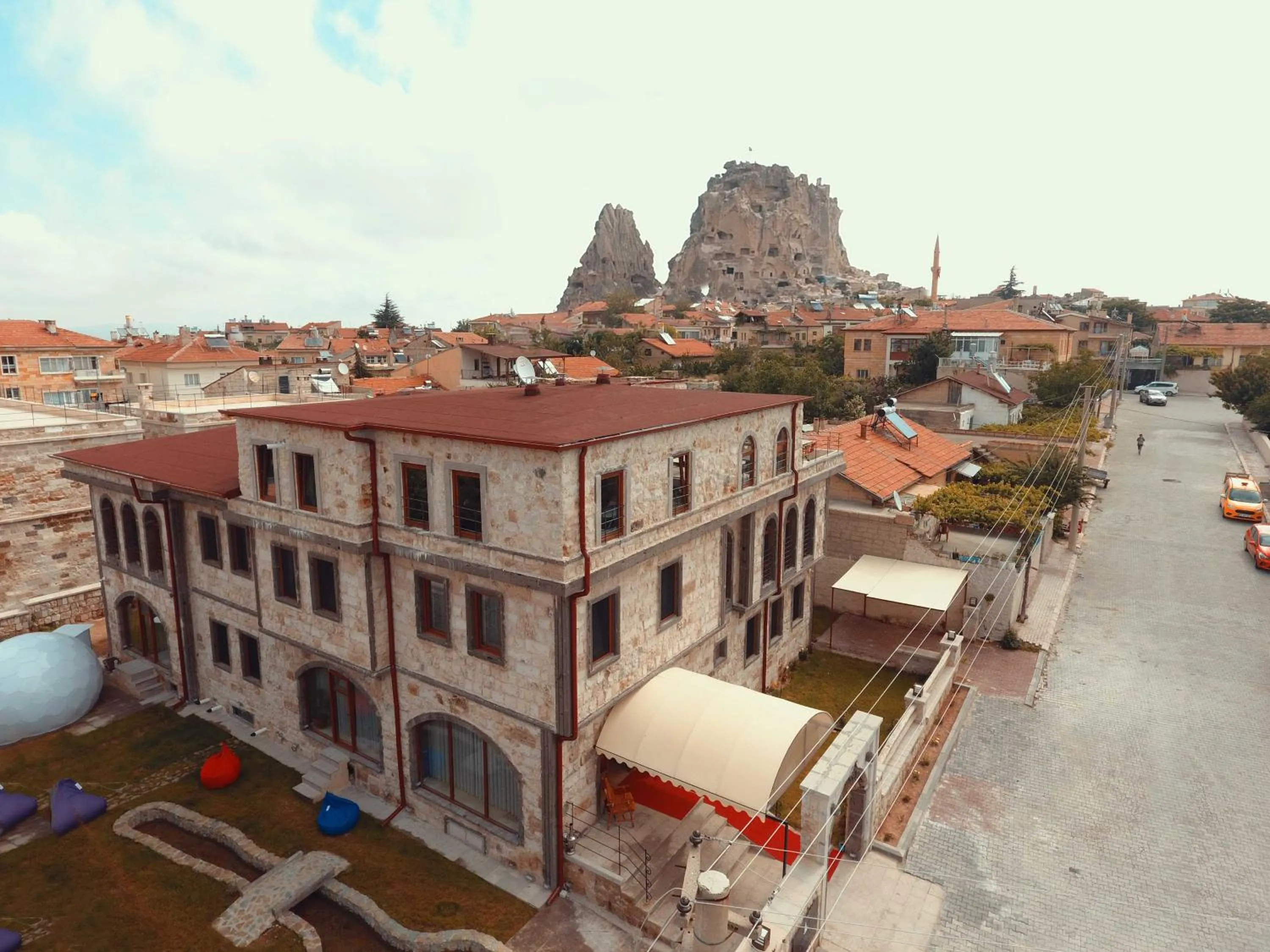 Property building in Ahiyan Hotel