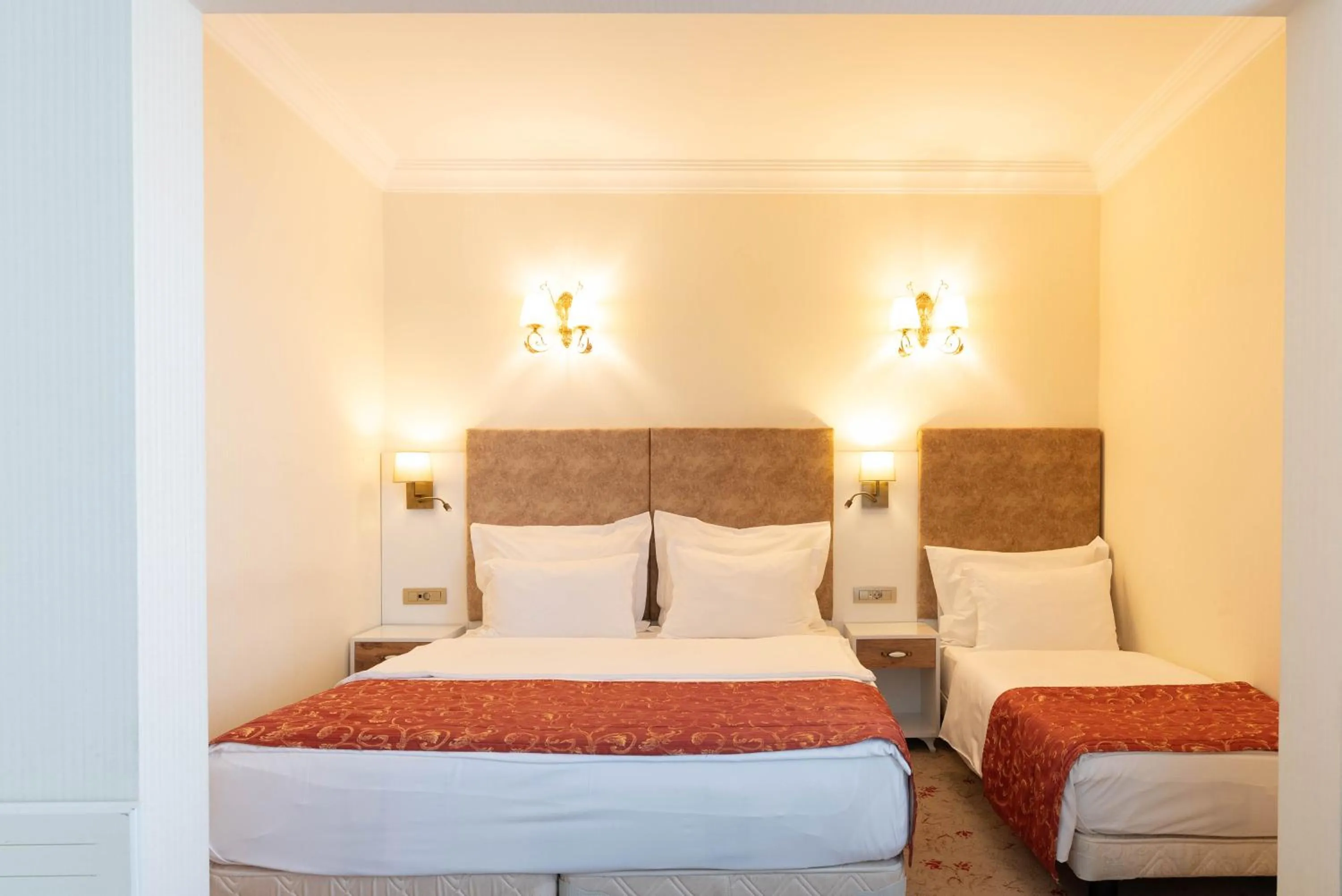 Property building, Bed in The And Hotel Sultanahmet - Special Category